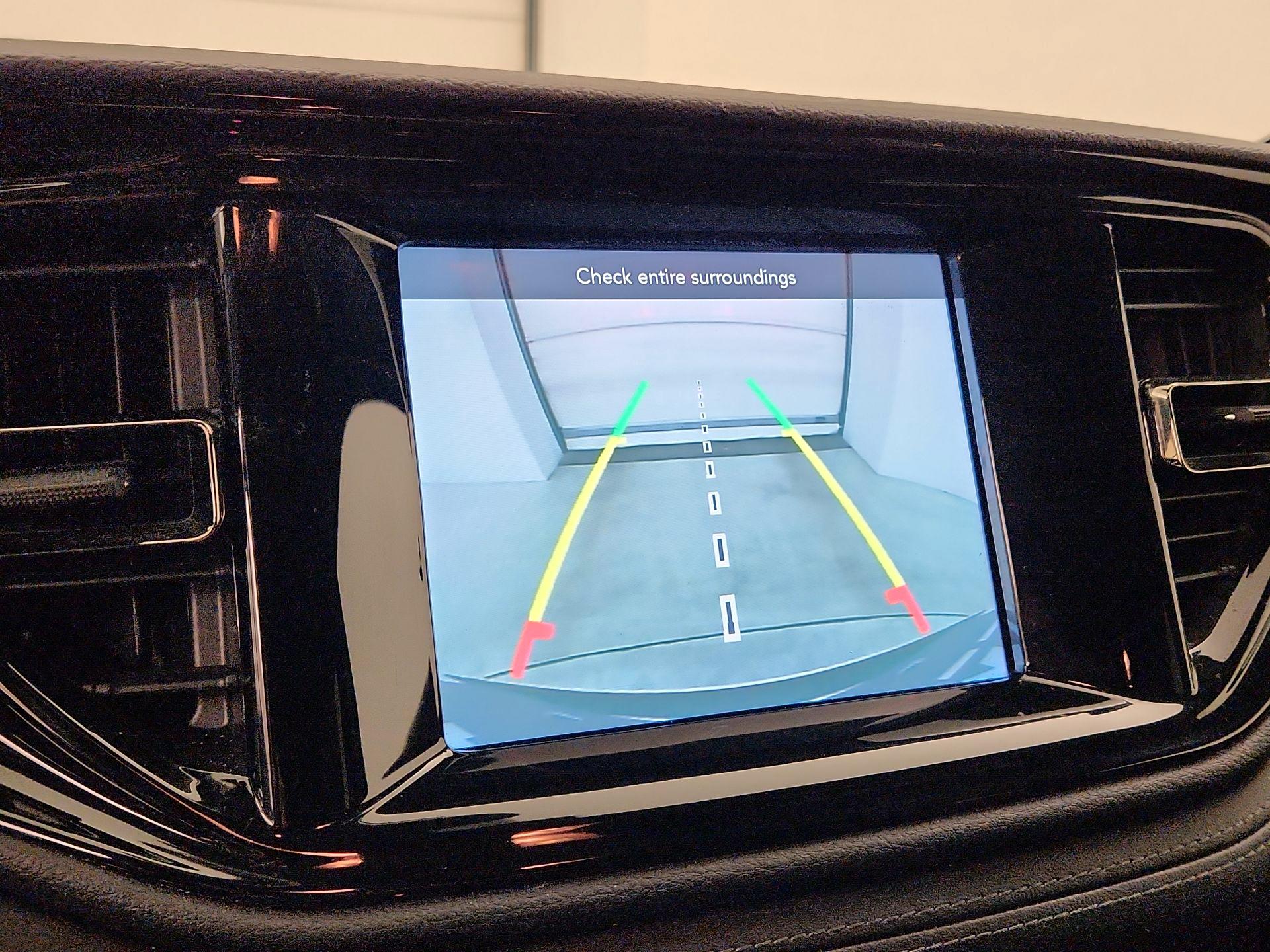 Thumbnail: 2022 Dodge Durango - 14