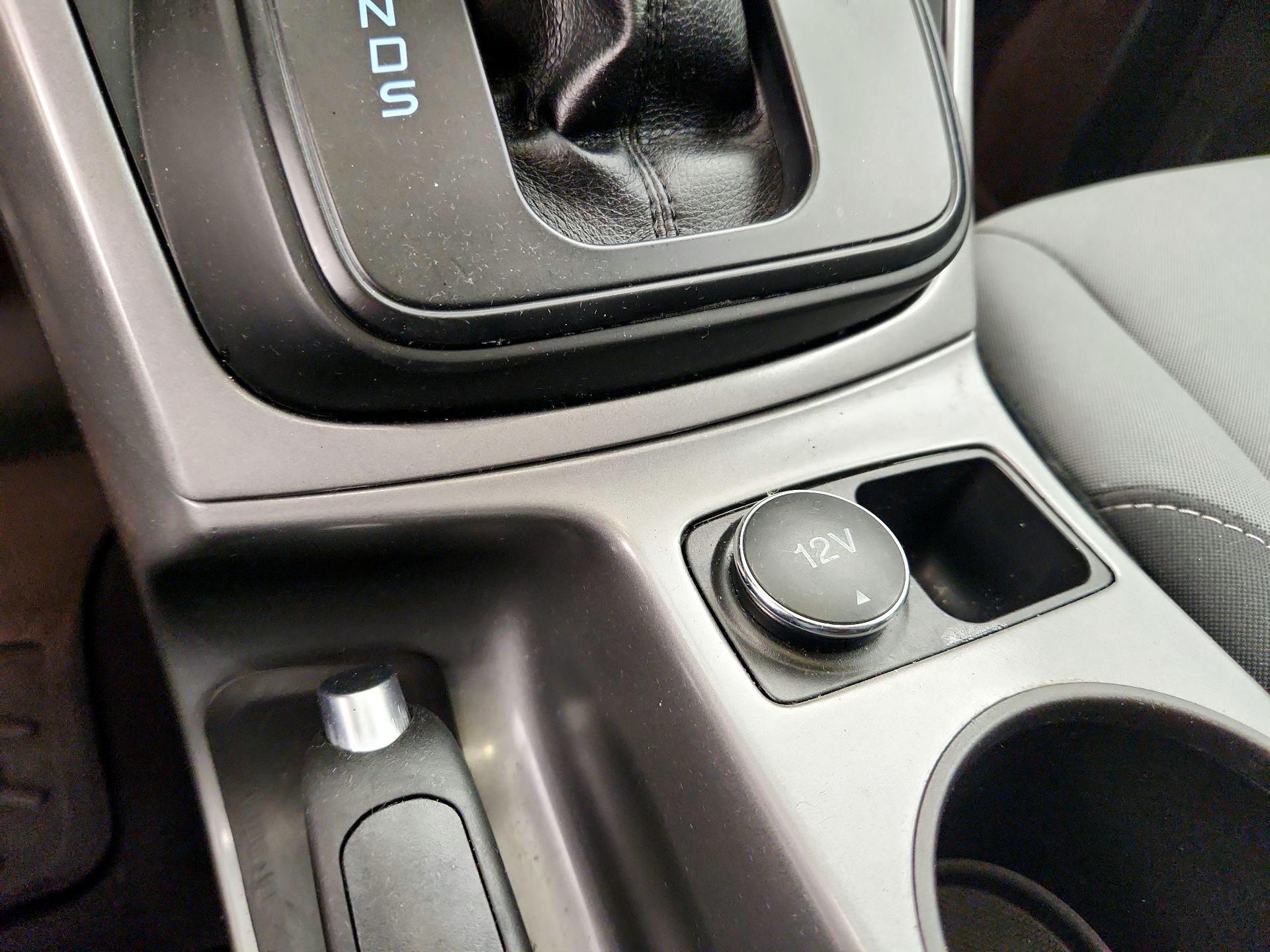 Thumbnail: 2015 Ford Escape - 18