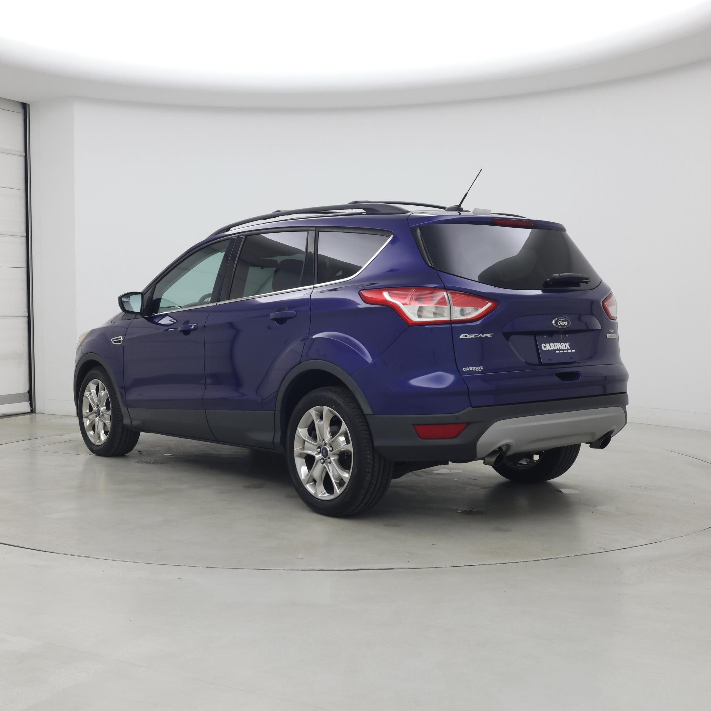 Thumbnail: 2015 Ford Escape - 2