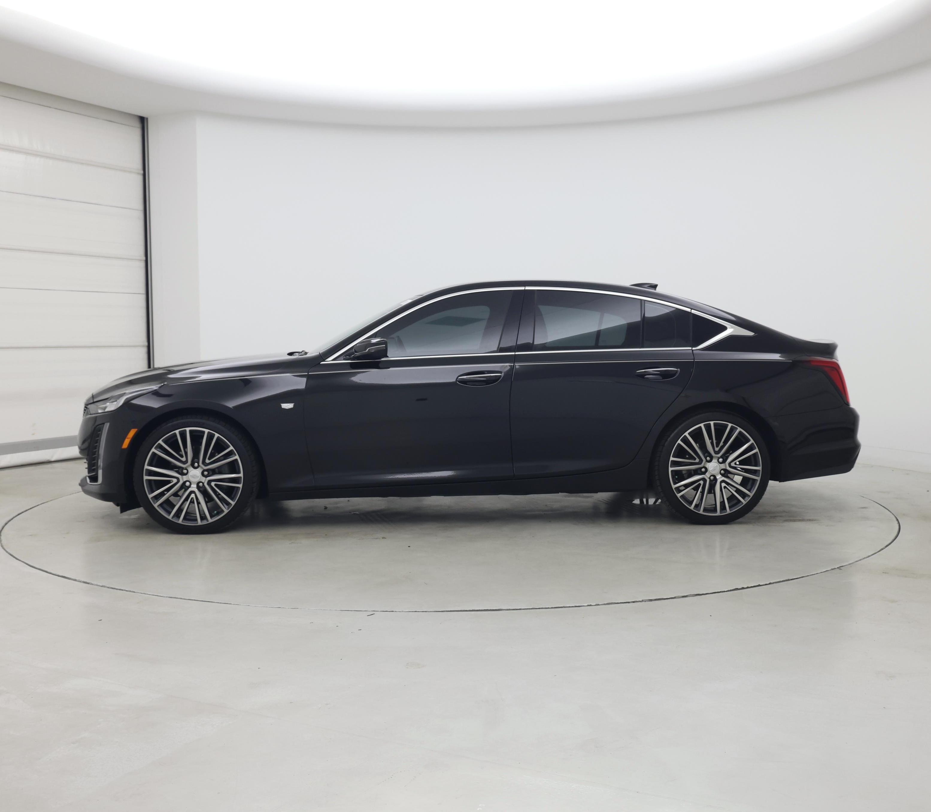 Thumbnail: 2024 Cadillac CT5 - 3