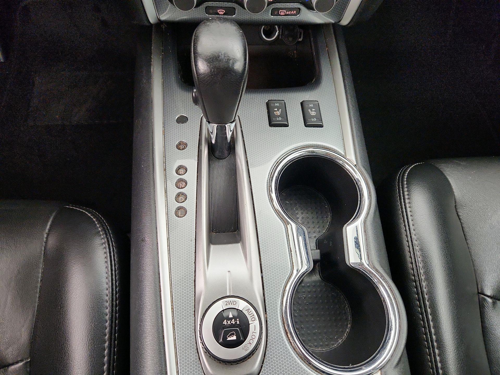 Thumbnail: 2017 Nissan Pathfinder - 18