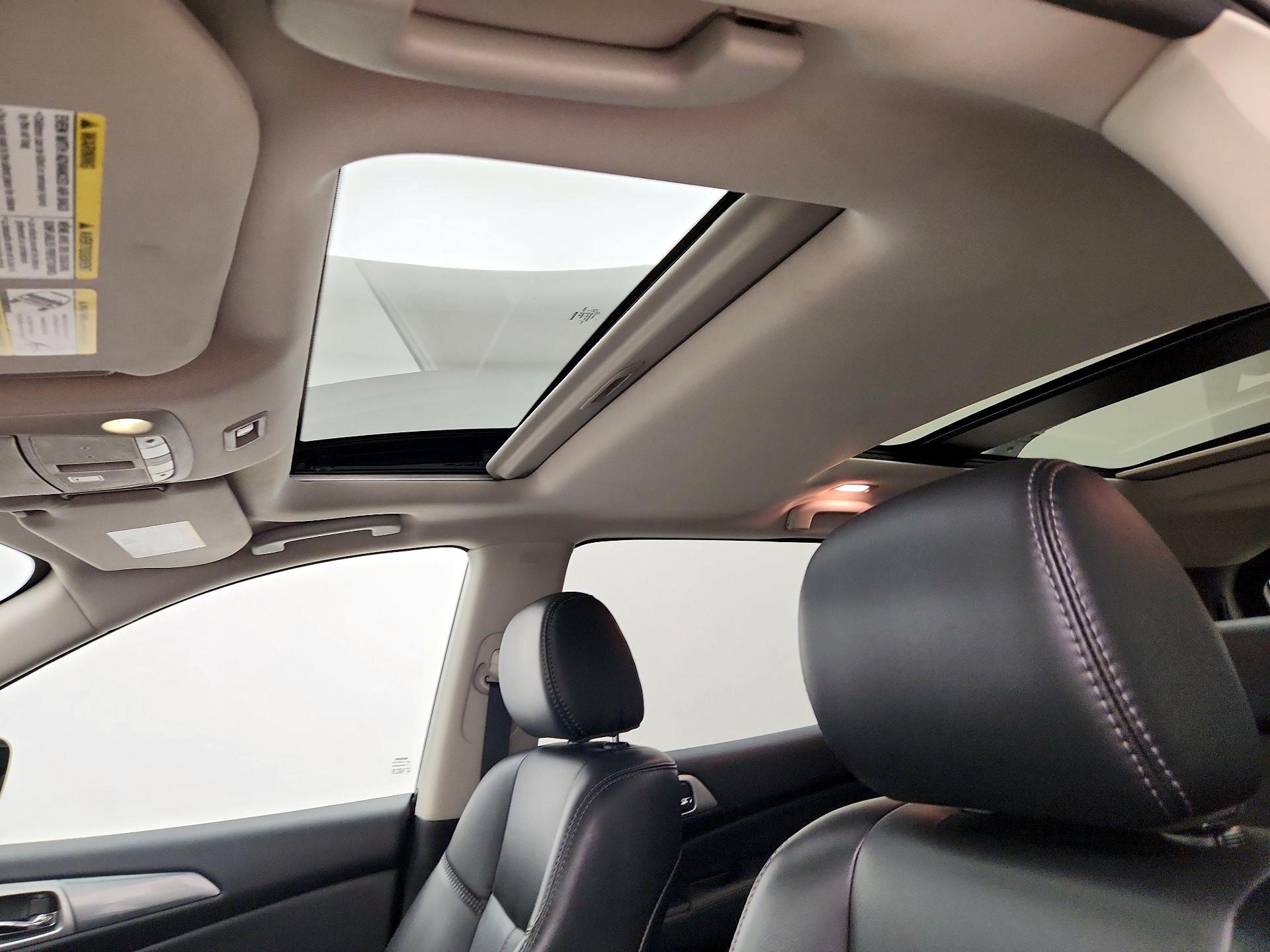 Thumbnail: 2017 Nissan Pathfinder - 20