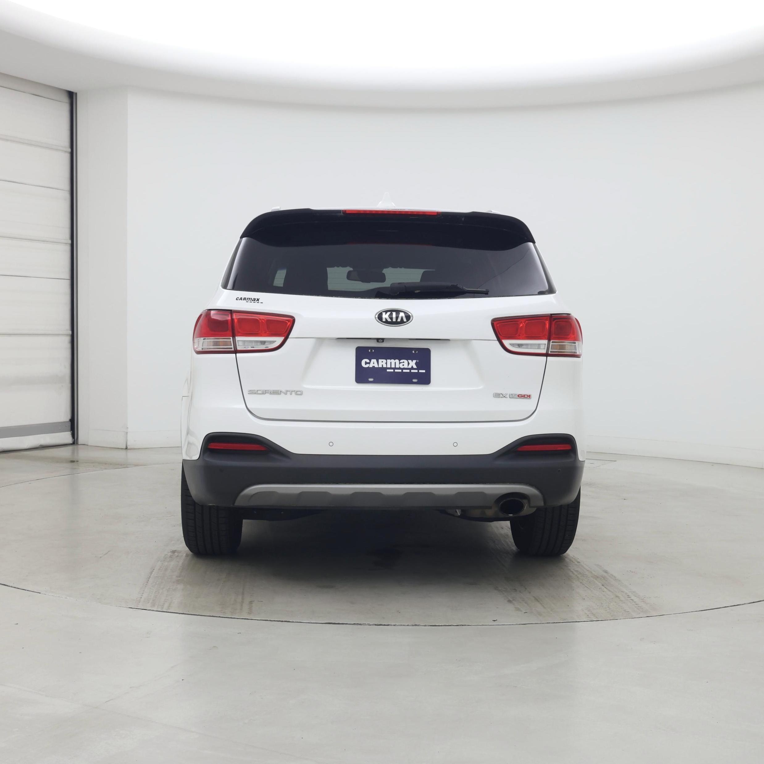 Thumbnail: 2016 Kia Sorento - 6