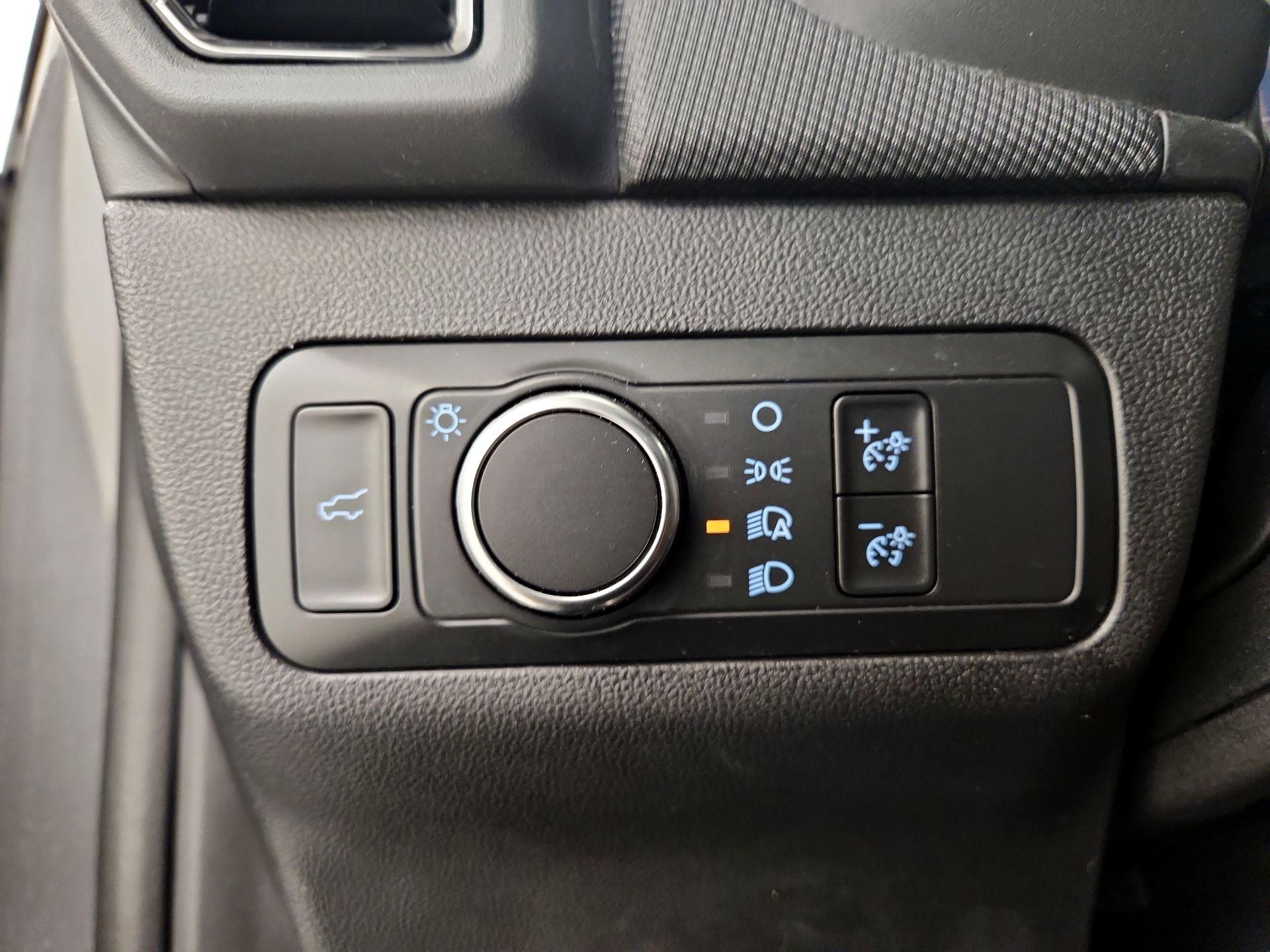 Thumbnail: 2021 Ford Bronco Sport - 13