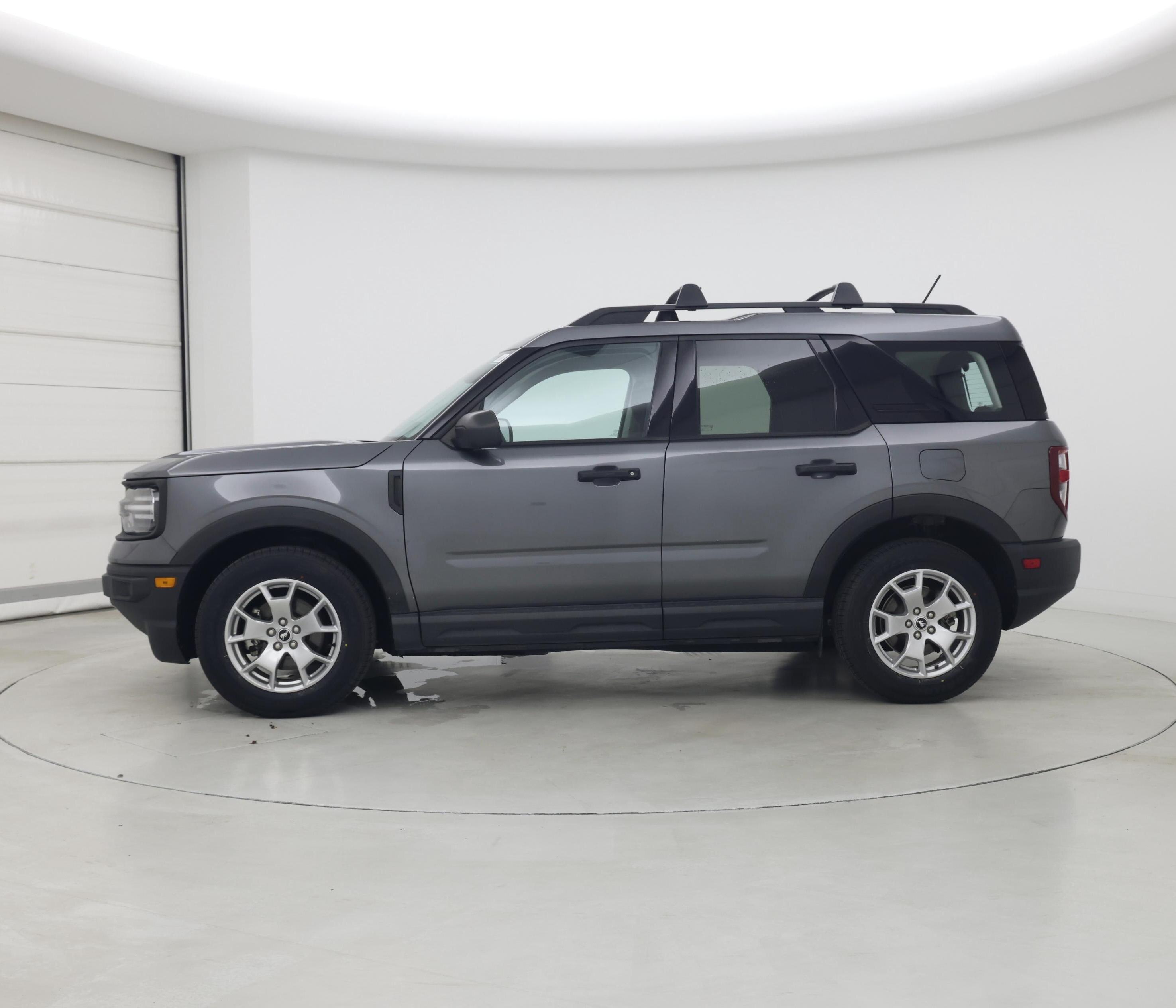 Thumbnail: 2021 Ford Bronco Sport - 3