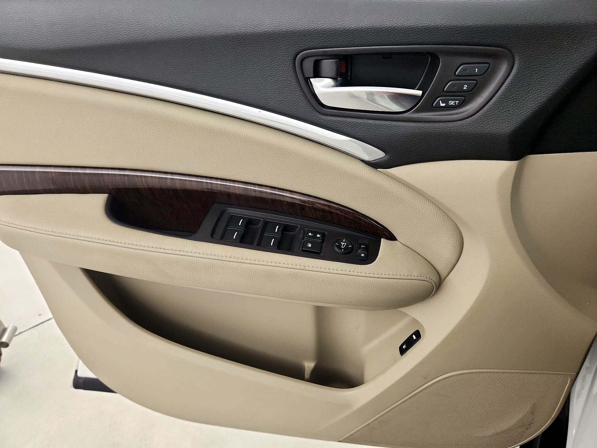 Thumbnail: 2019 Acura MDX - 13