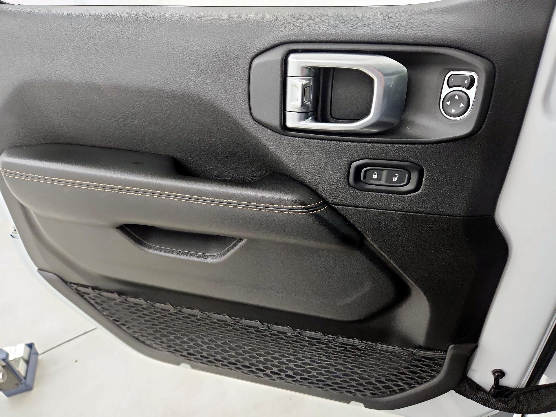 Thumbnail: 2024 Jeep Wrangler - 12