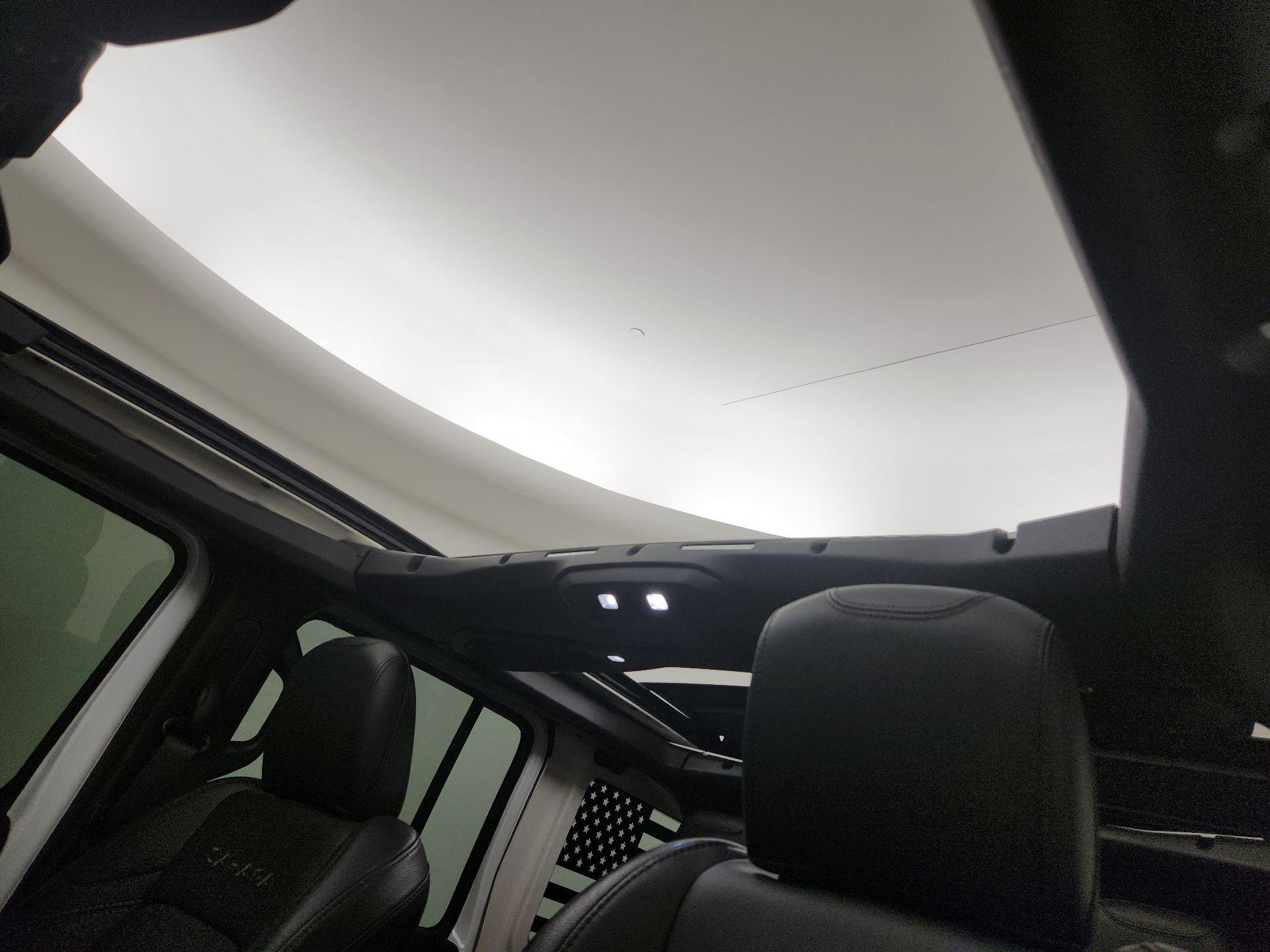 Thumbnail: 2024 Jeep Wrangler - 19