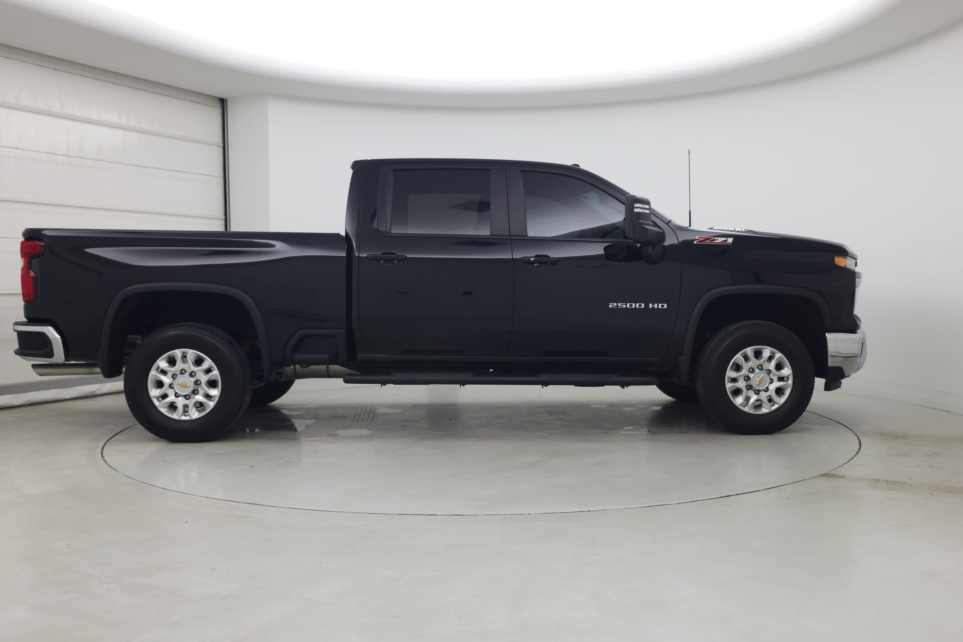 Thumbnail: 2025 Chevrolet Silverado 2500 - 7