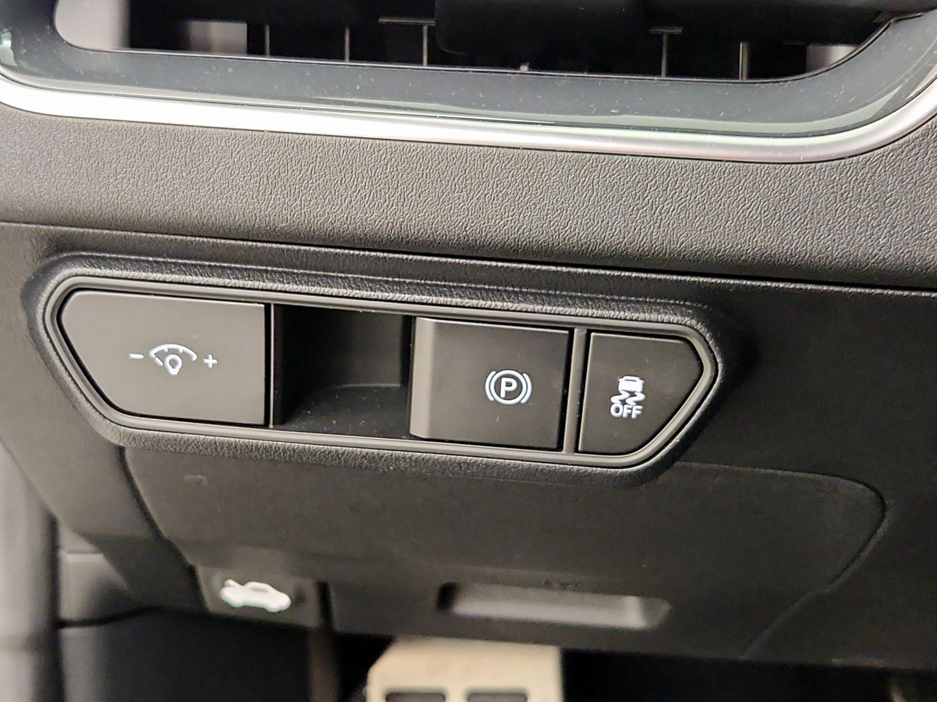 Thumbnail: 2025 Kia K4 - 13