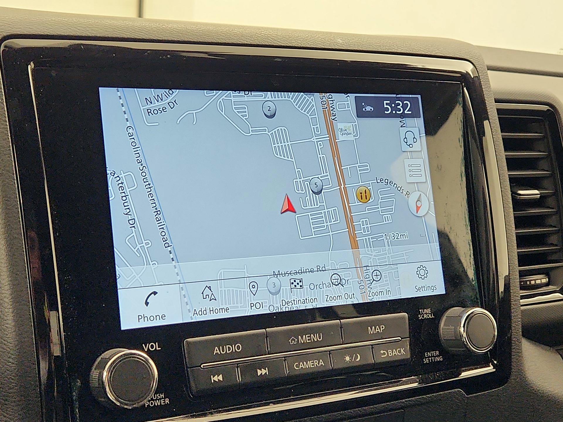 Thumbnail: 2022 Nissan Frontier - 14