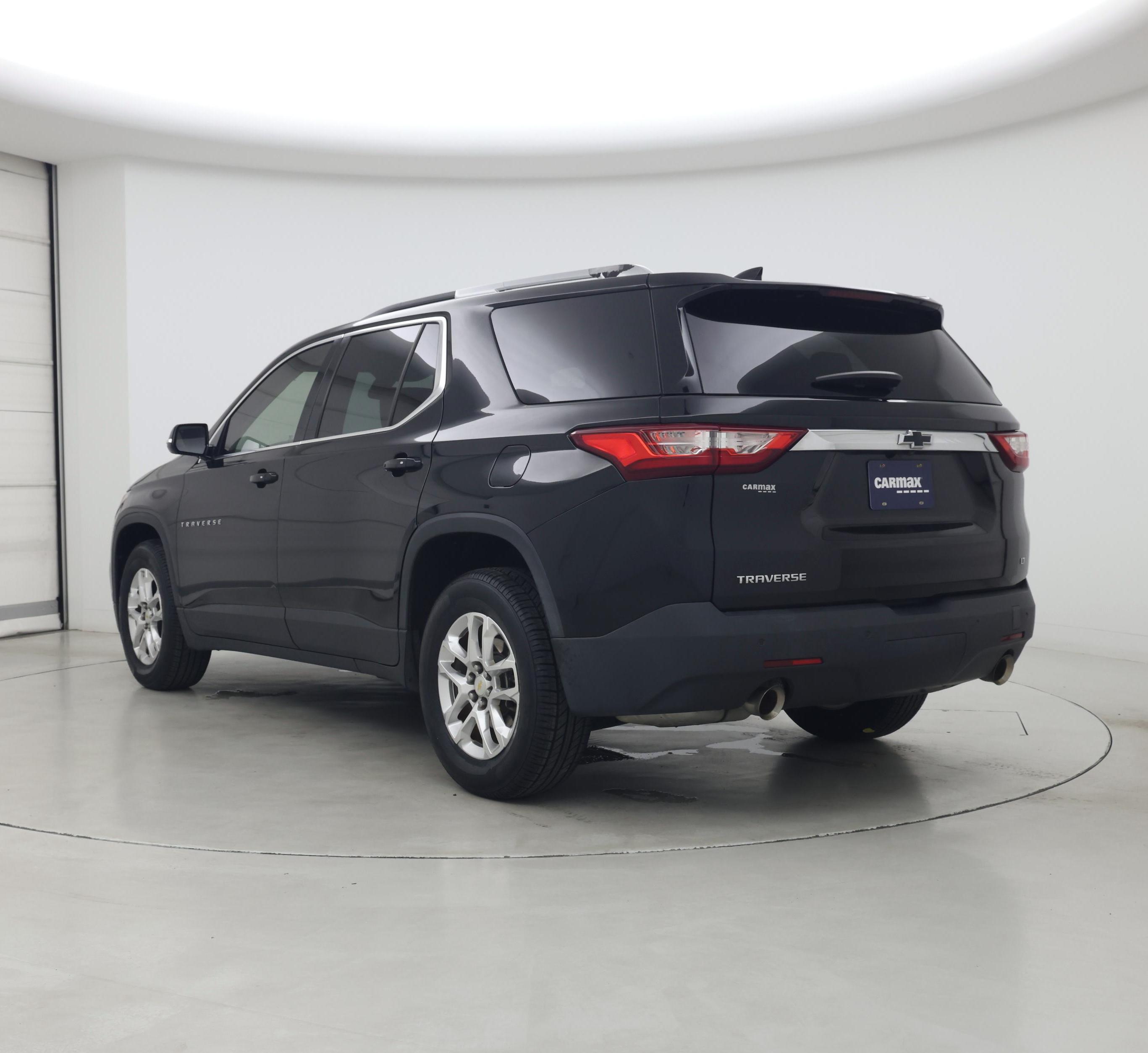 Thumbnail: 2018 Chevrolet Traverse - 2