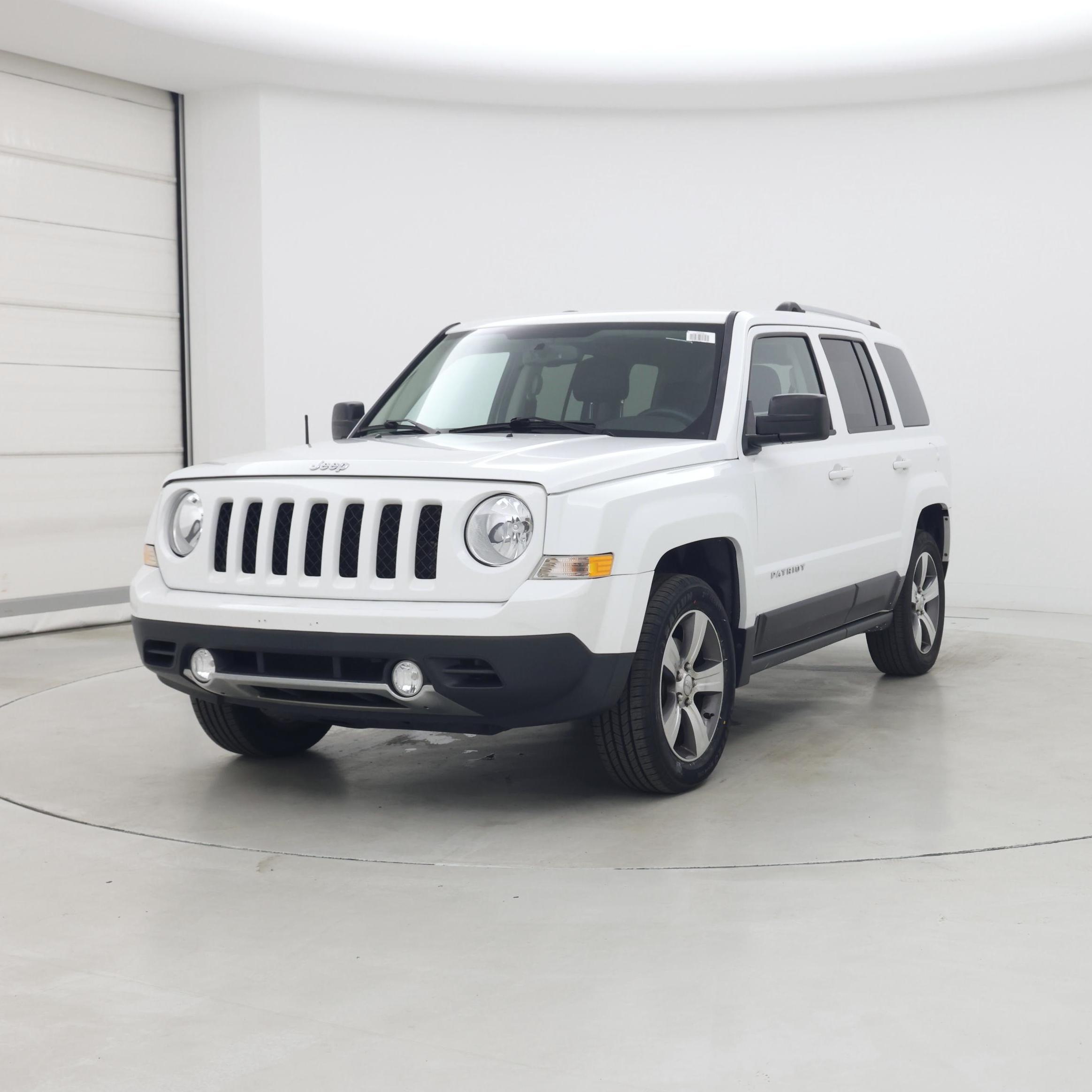 Thumbnail: 2017 Jeep Patriot - 4