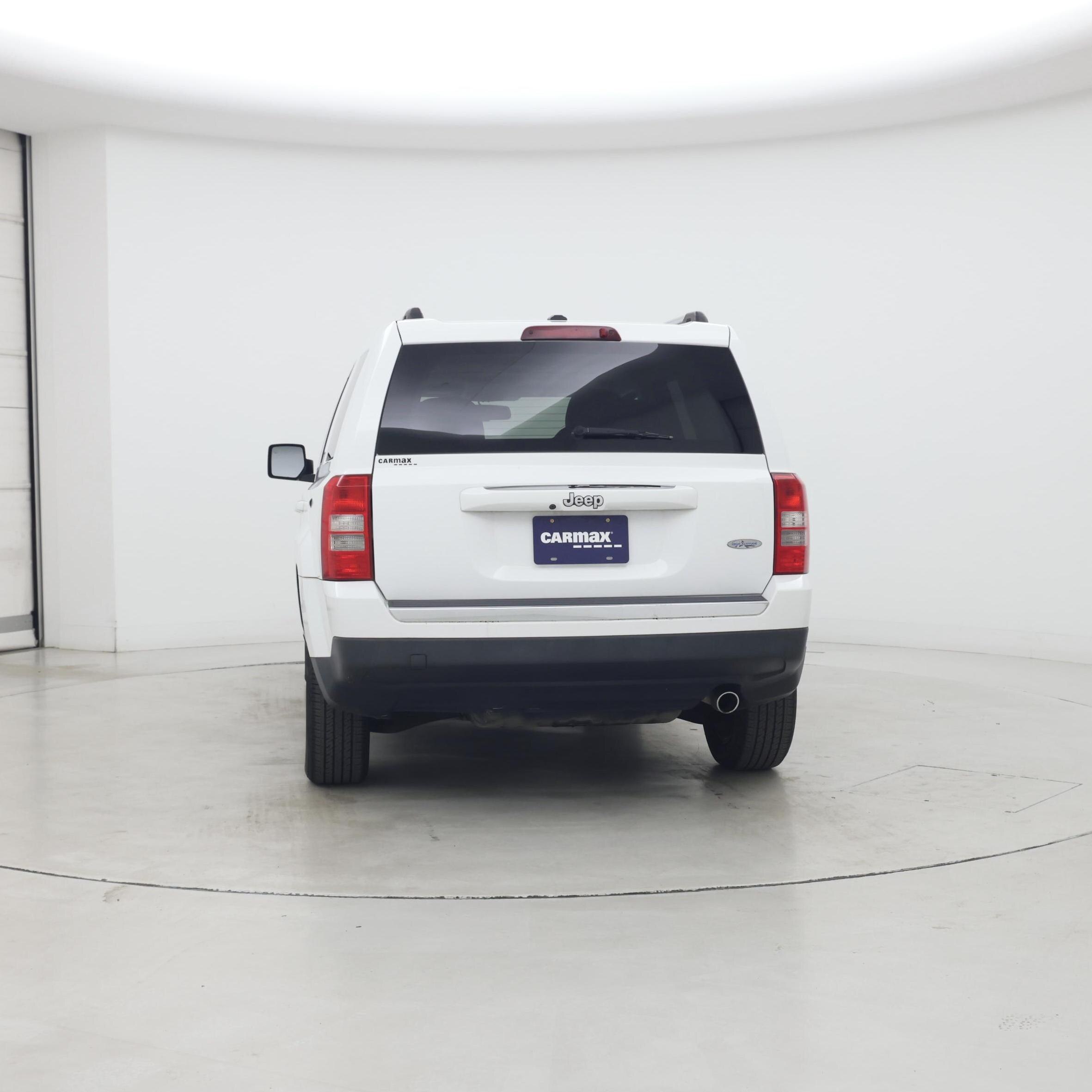 Thumbnail: 2017 Jeep Patriot - 6