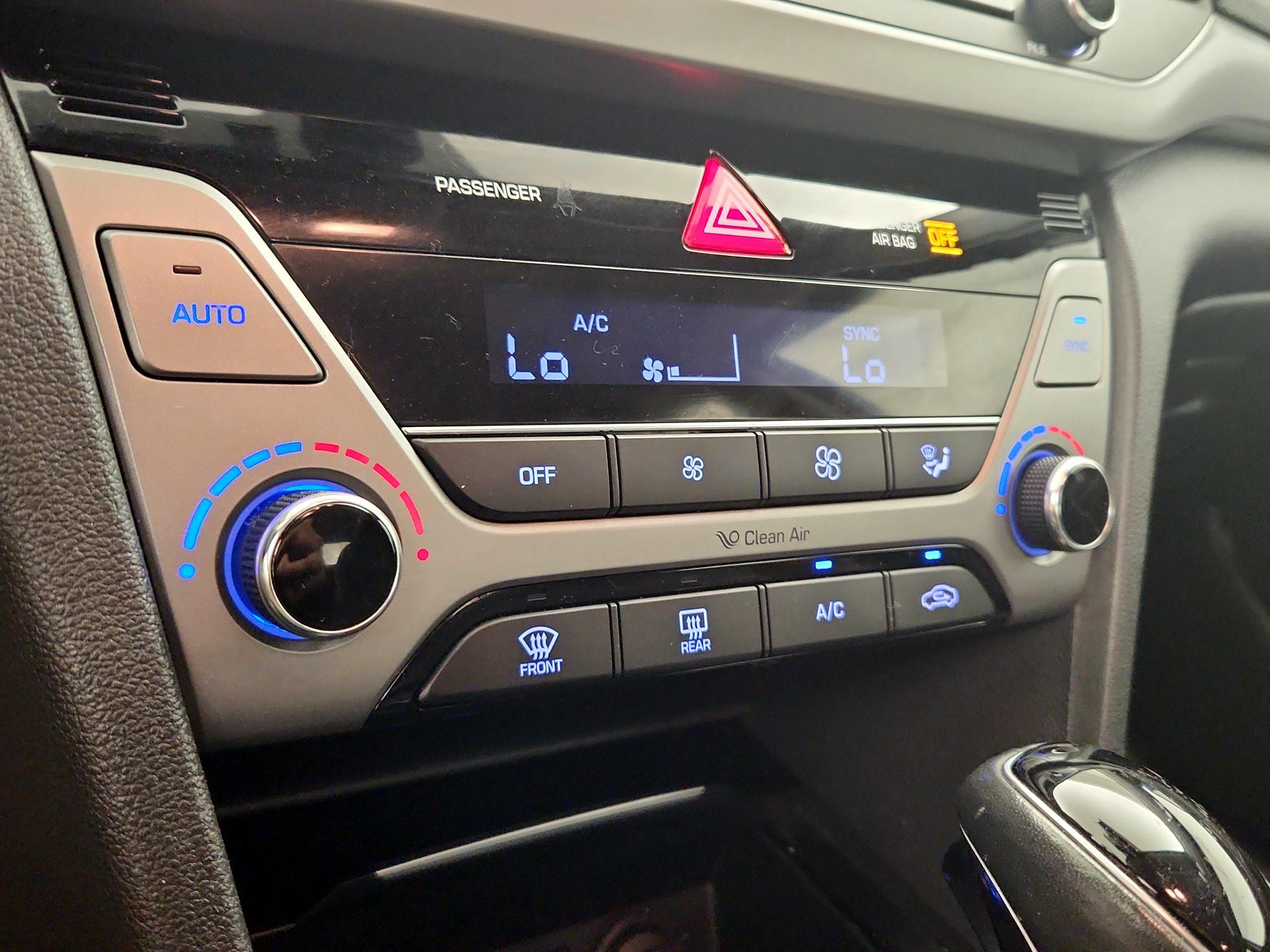 Thumbnail: 2017 Hyundai Elantra - 17