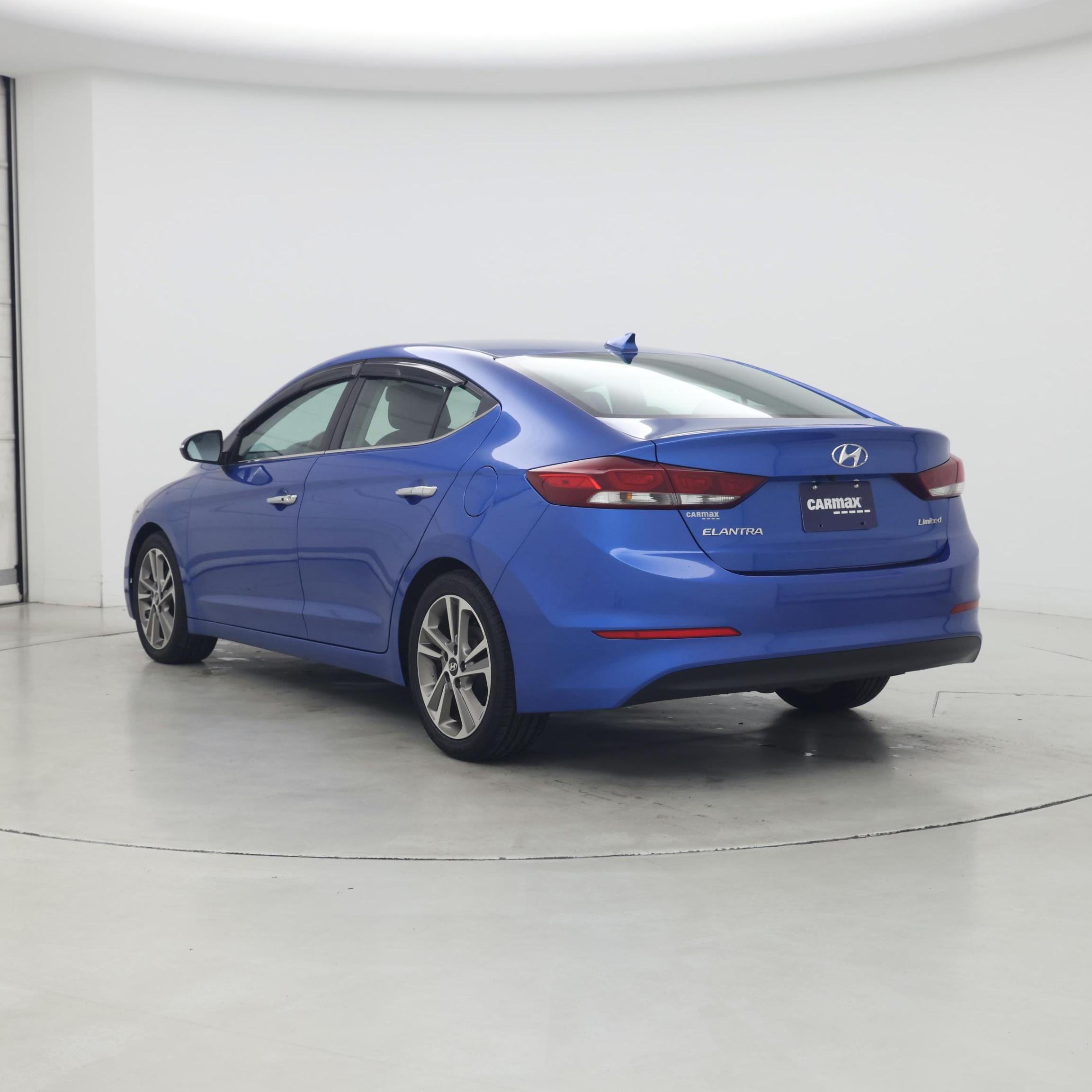 Thumbnail: 2017 Hyundai Elantra - 2