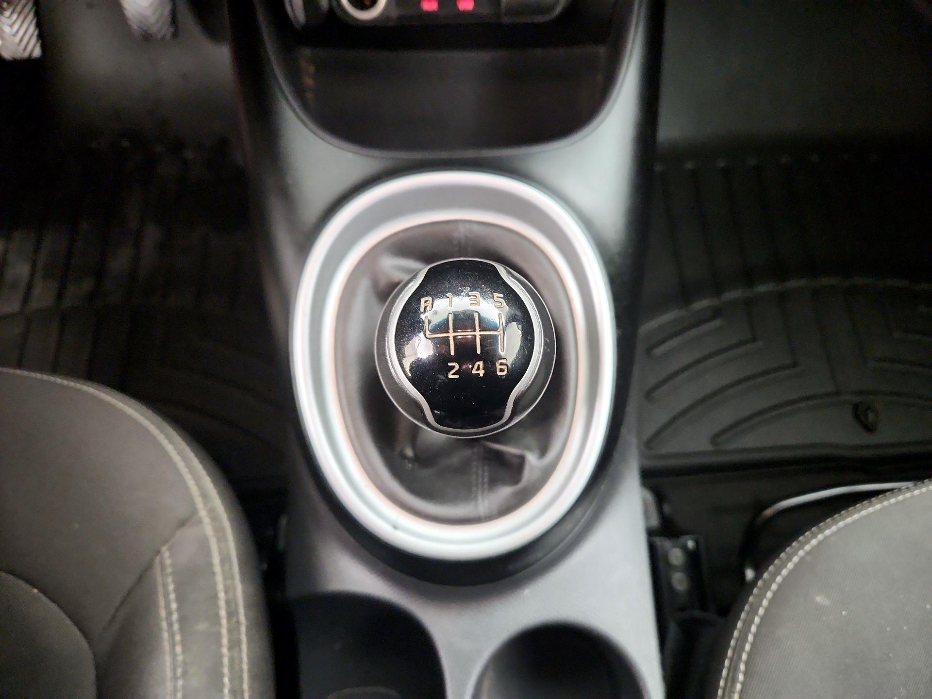 Thumbnail: 2016 Kia Soul - 16