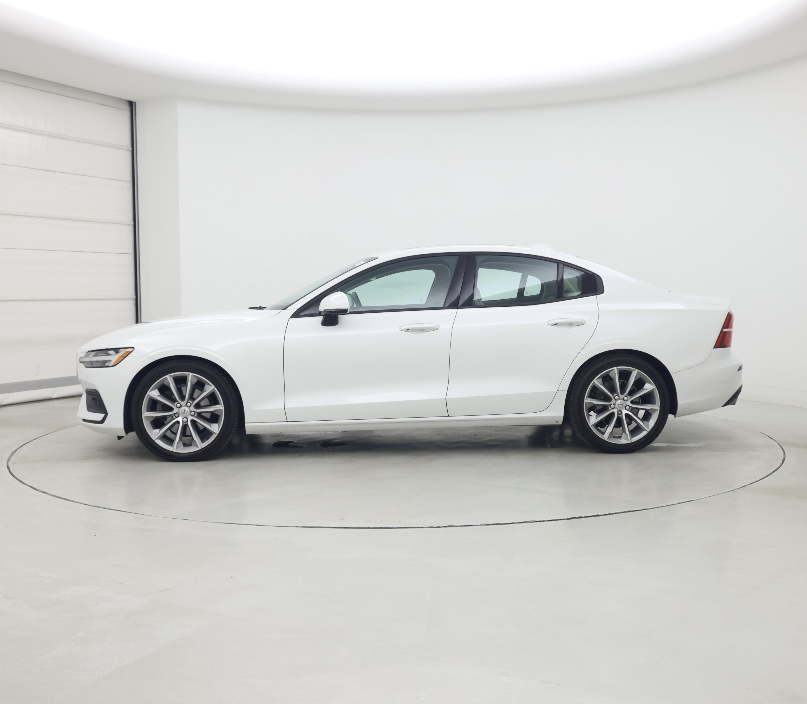 Thumbnail: 2021 Volvo S60 - 3