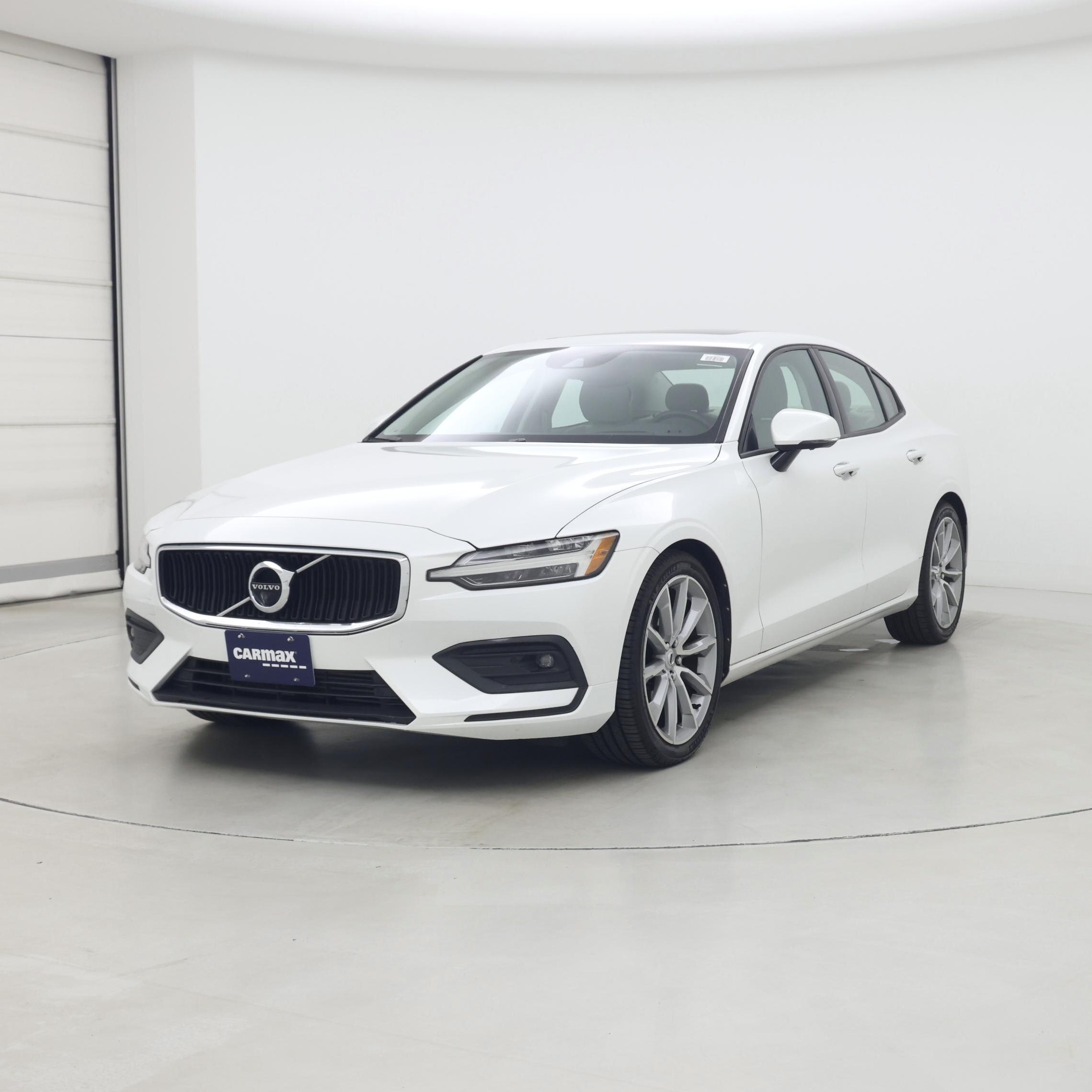 Thumbnail: 2021 Volvo S60 - 4