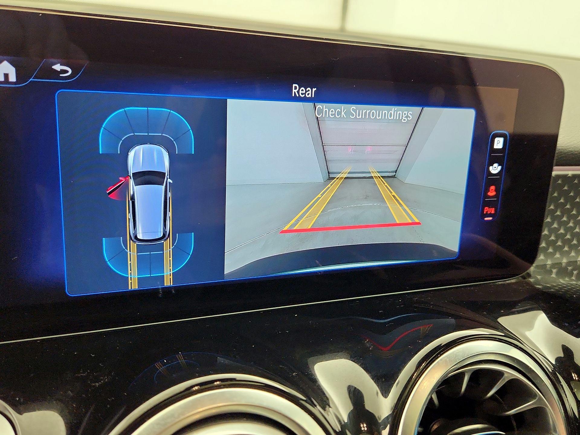 Thumbnail: 2024 Mercedes-Benz EQB - 15