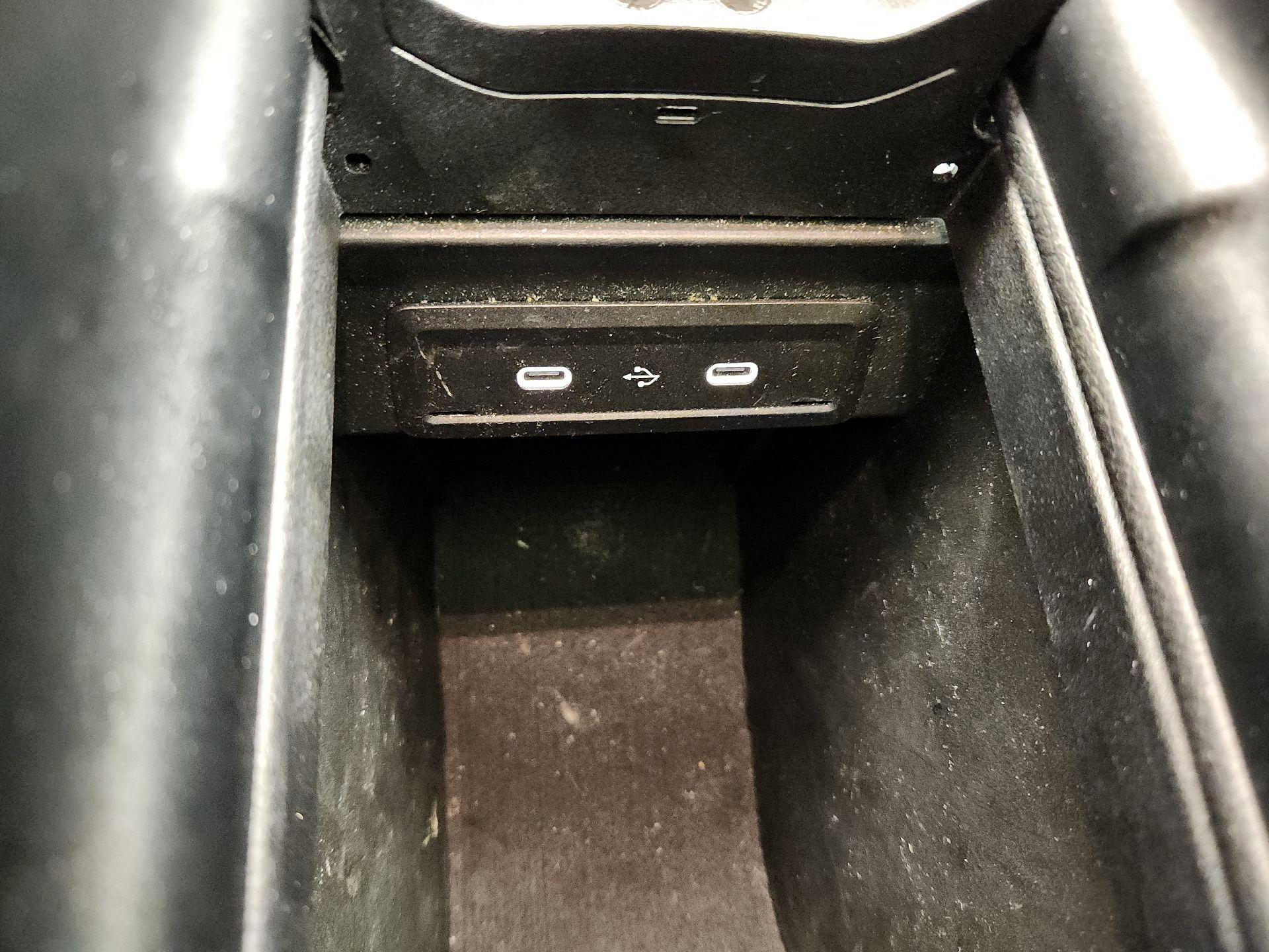 Thumbnail: 2024 Mercedes-Benz EQB - 19