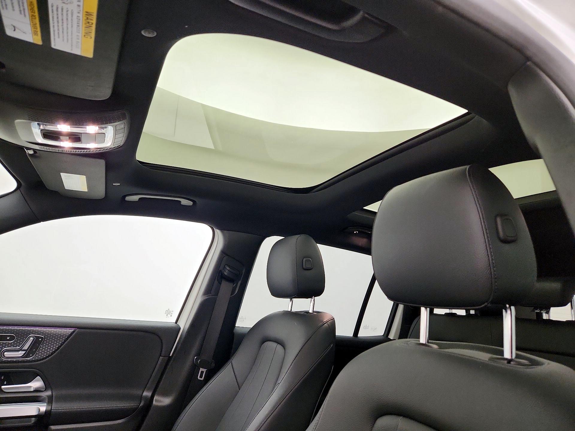 Thumbnail: 2024 Mercedes-Benz EQB - 20