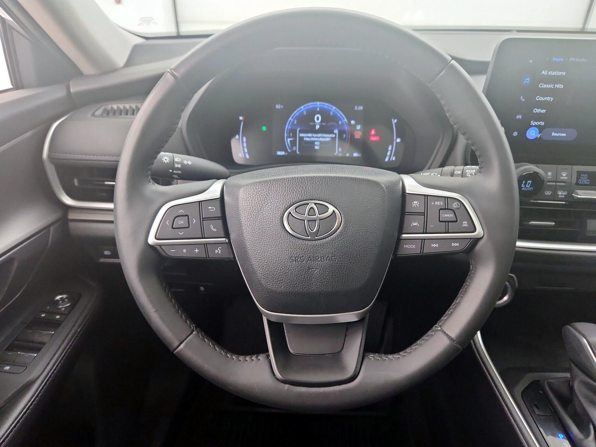 Thumbnail: 2024 Toyota Grand Highlander - 10