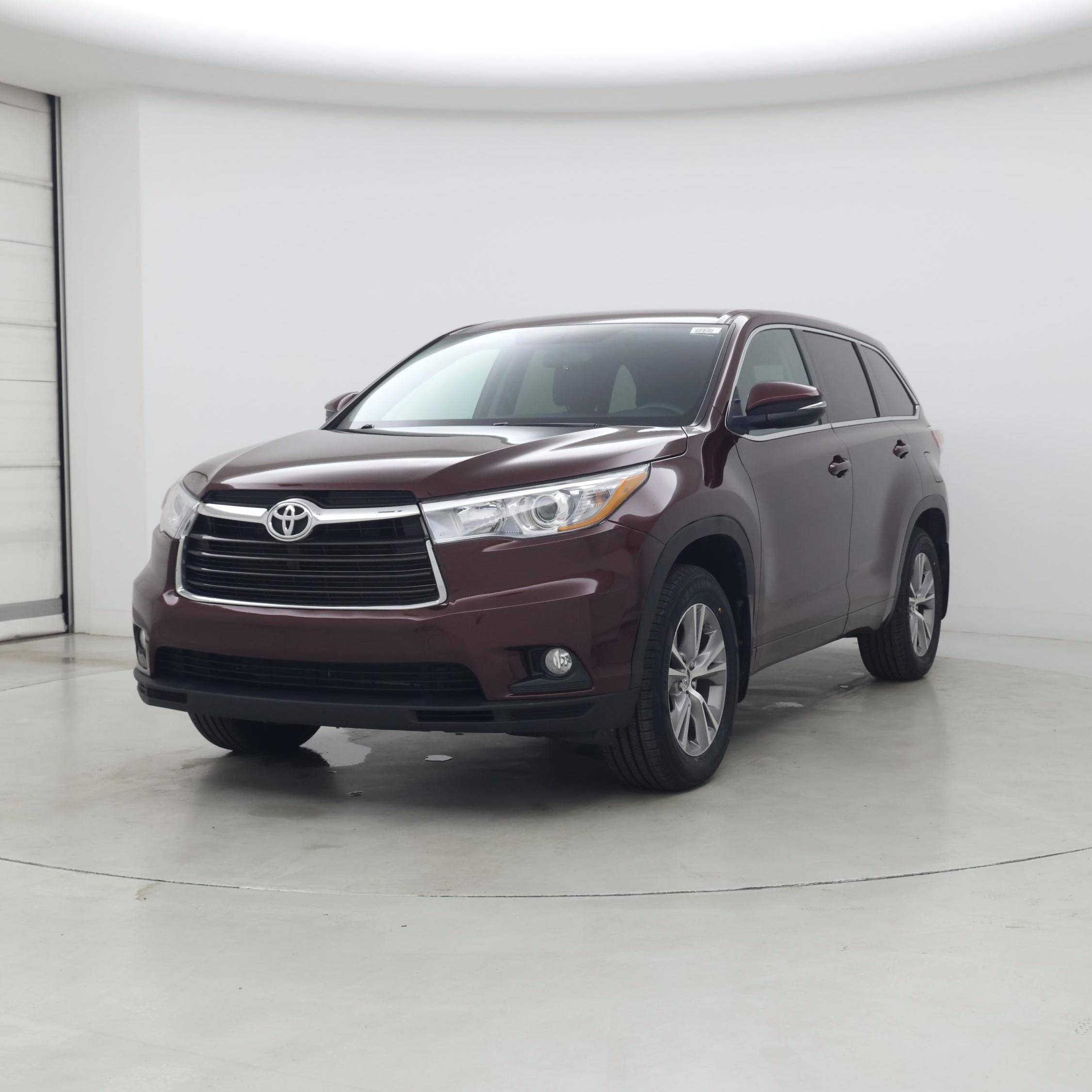 Thumbnail: 2015 Toyota Highlander - 4