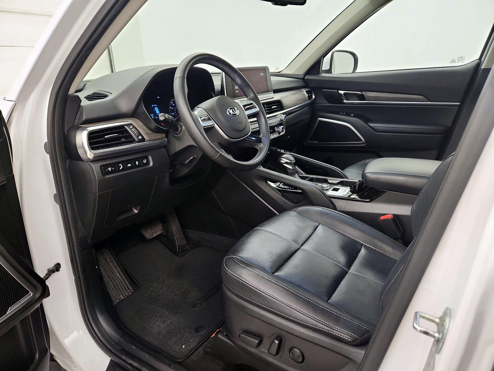 Thumbnail: 2021 Kia Telluride - 11