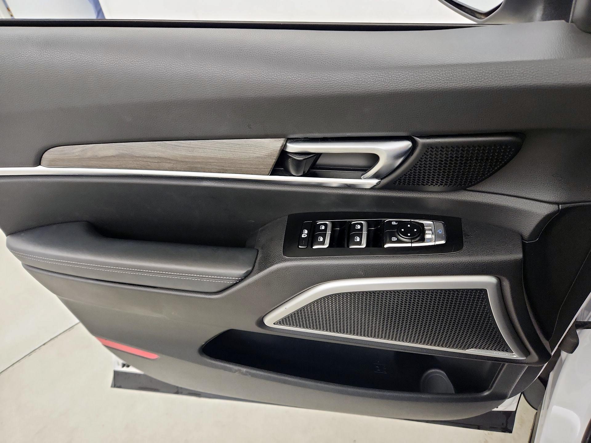 Thumbnail: 2021 Kia Telluride - 12