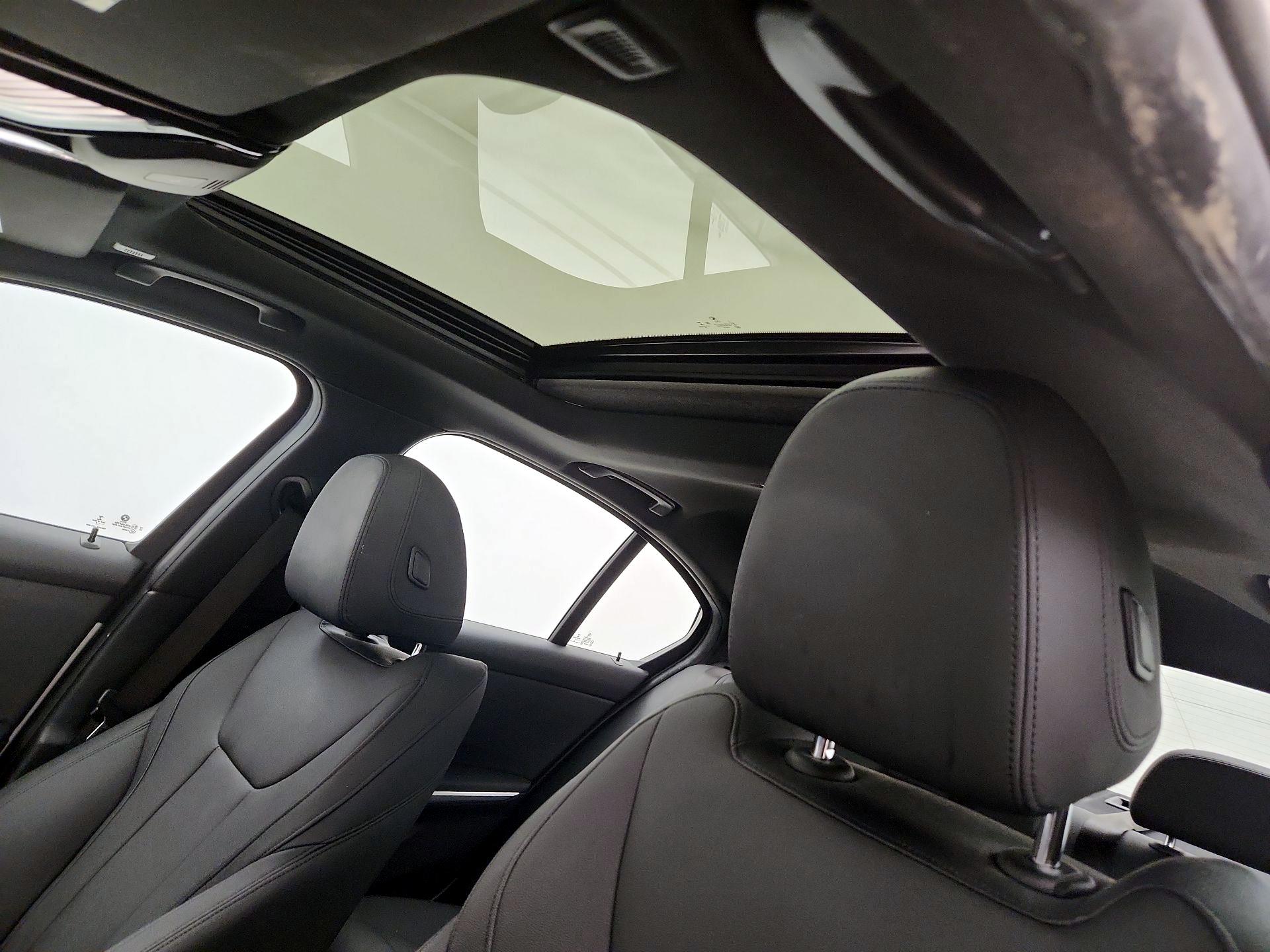 Thumbnail: 2019 BMW 3 Series - 20