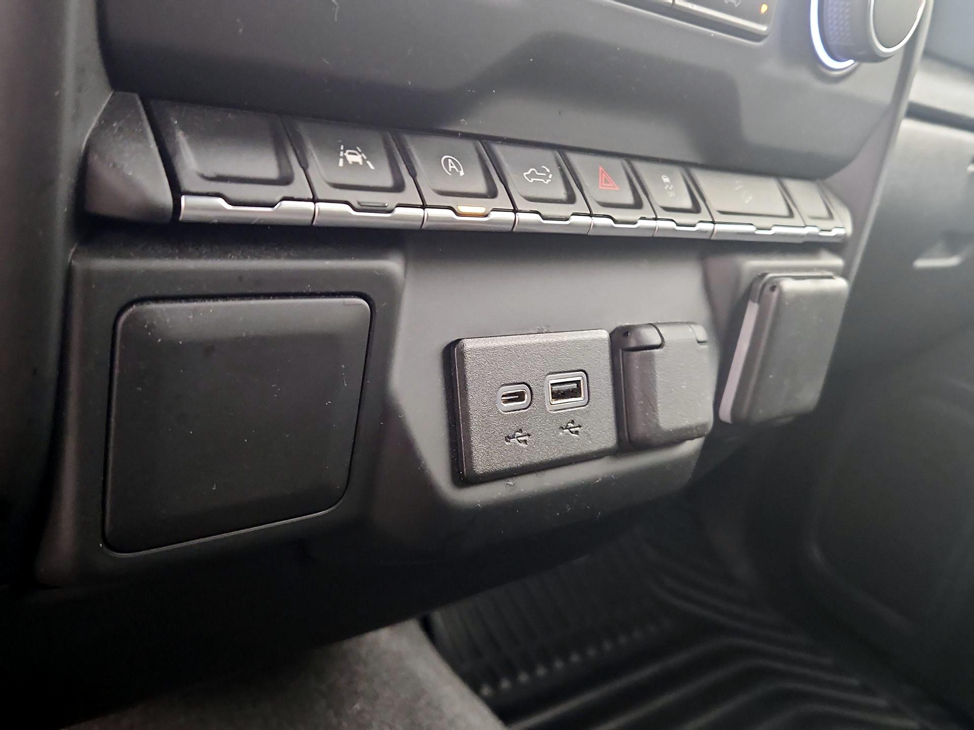 Thumbnail: 2023 Chevrolet Silverado 1500 - 18