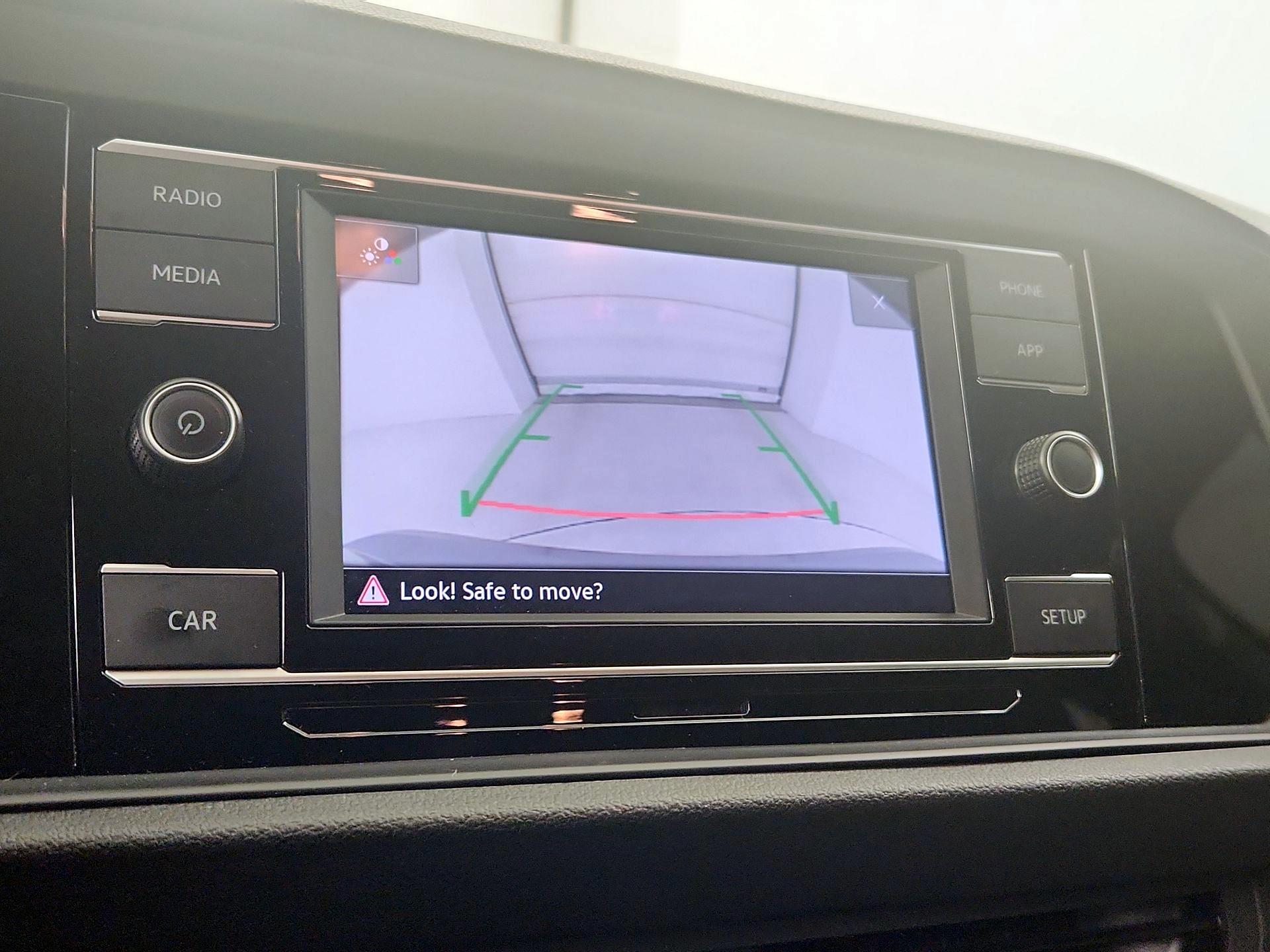 Thumbnail: 2019 Volkswagen Jetta - 14