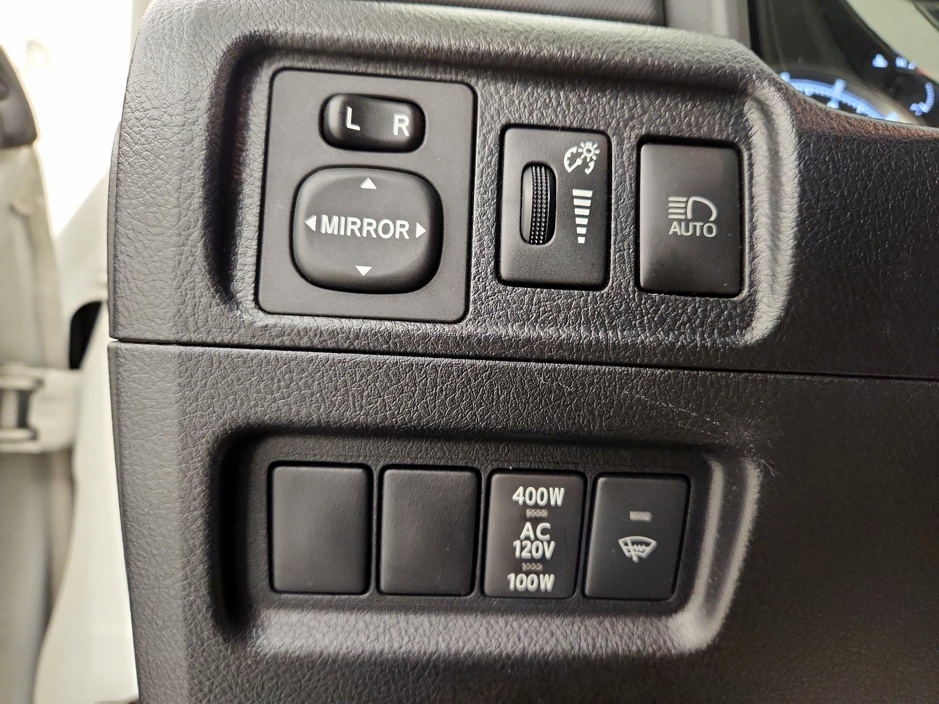 Thumbnail: 2023 Toyota 4Runner - 13