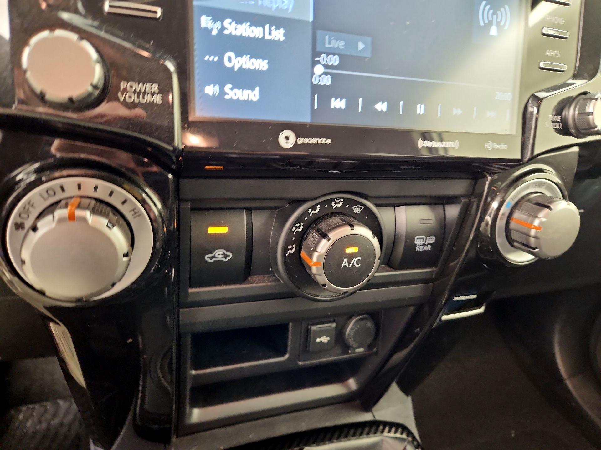 Thumbnail: 2023 Toyota 4Runner - 17