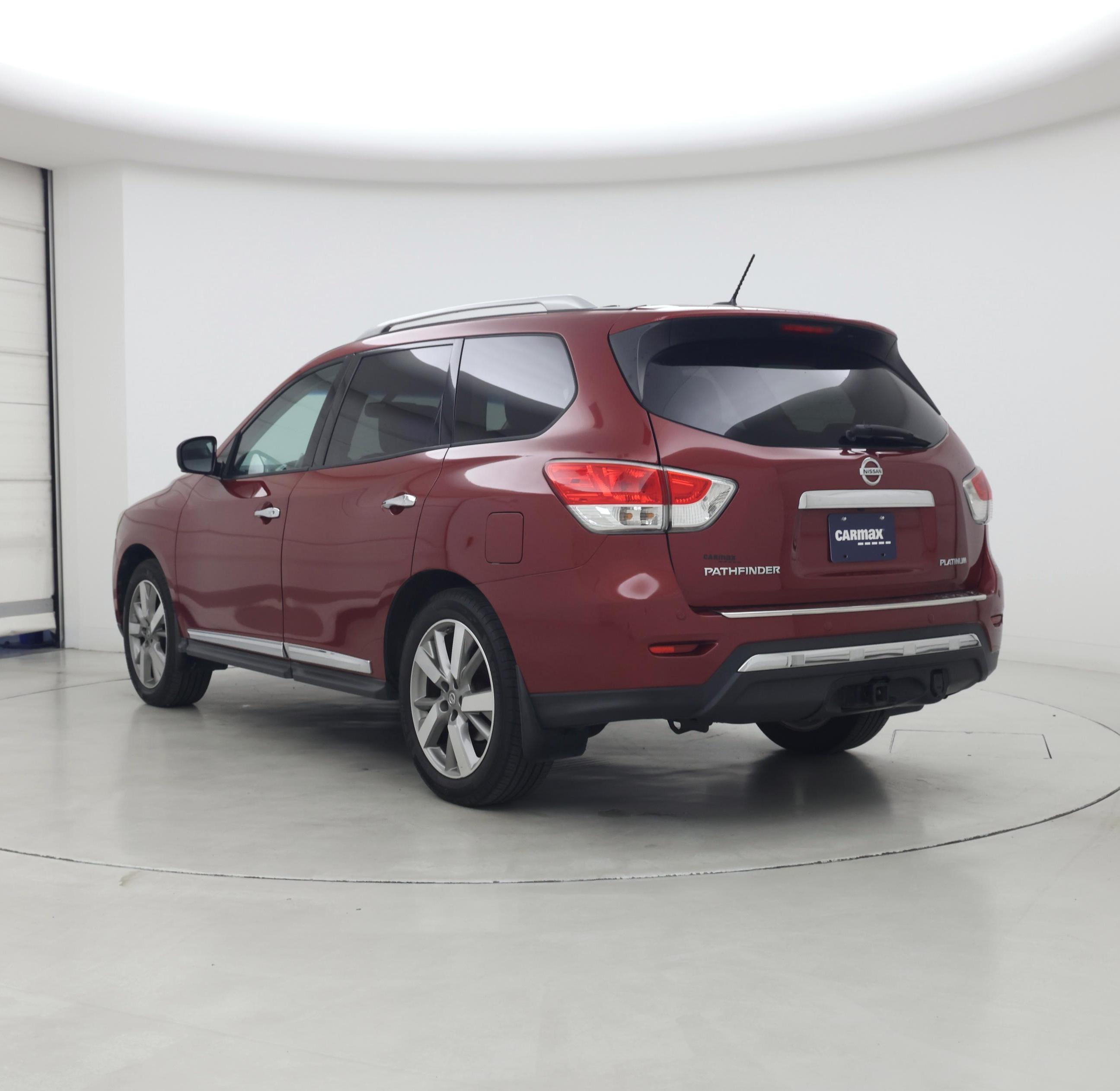 Thumbnail: 2014 Nissan Pathfinder - 2