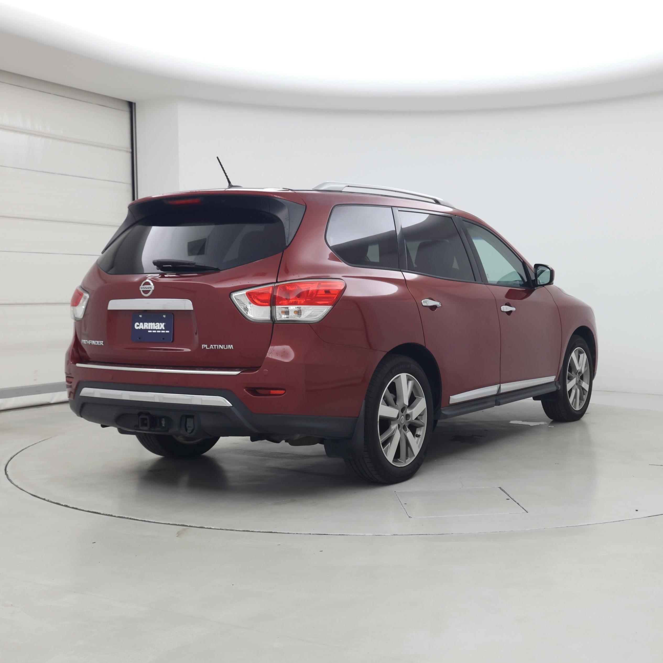 Thumbnail: 2014 Nissan Pathfinder - 8