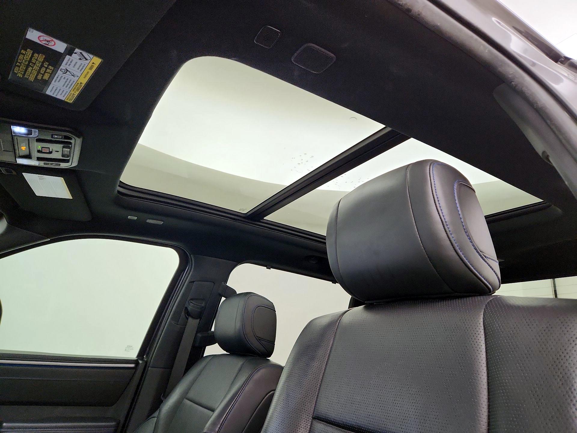 Thumbnail: 2022 Toyota Tundra - 19