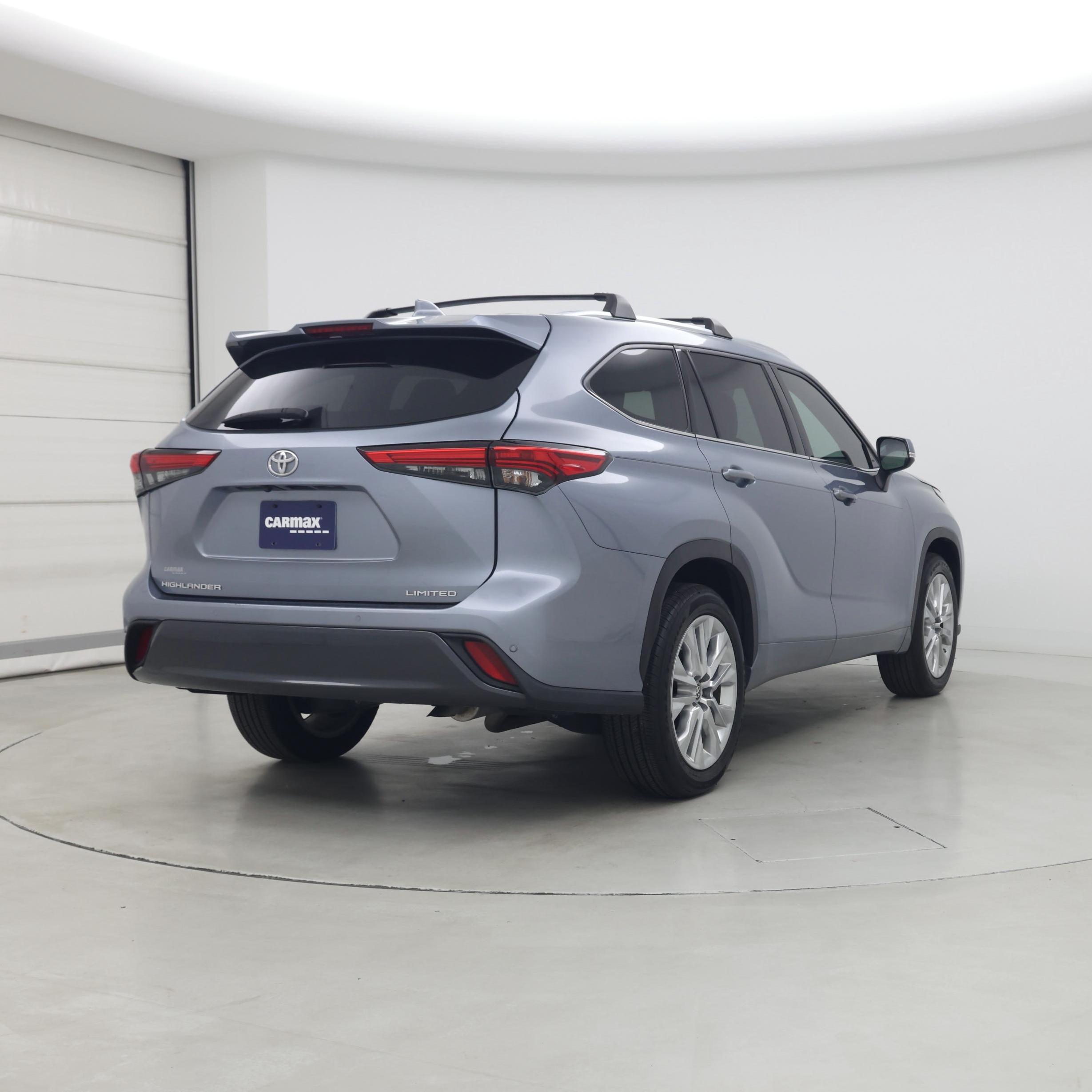 Thumbnail: 2020 Toyota Highlander - 8