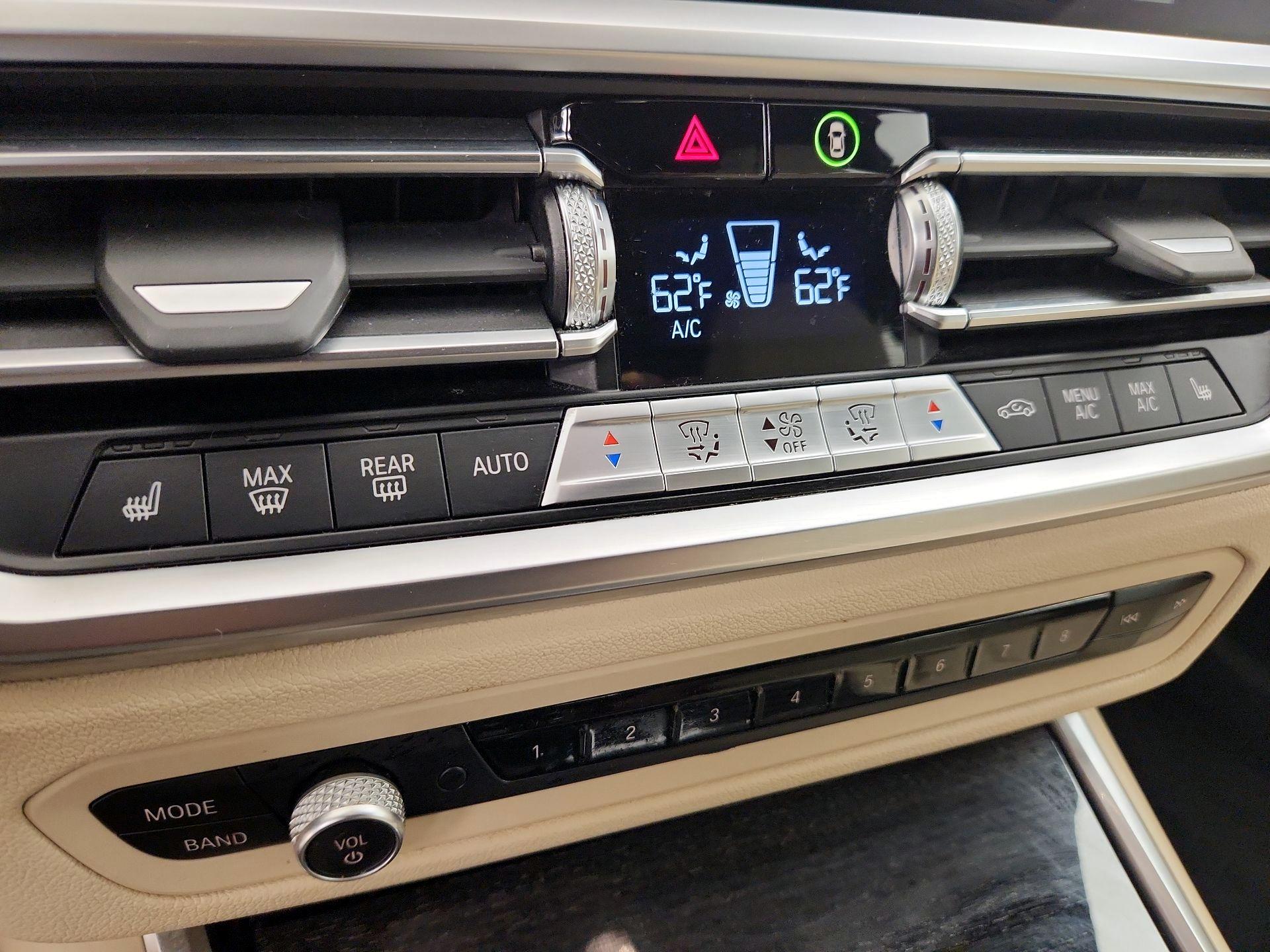 Thumbnail: 2022 BMW 3 Series - 17