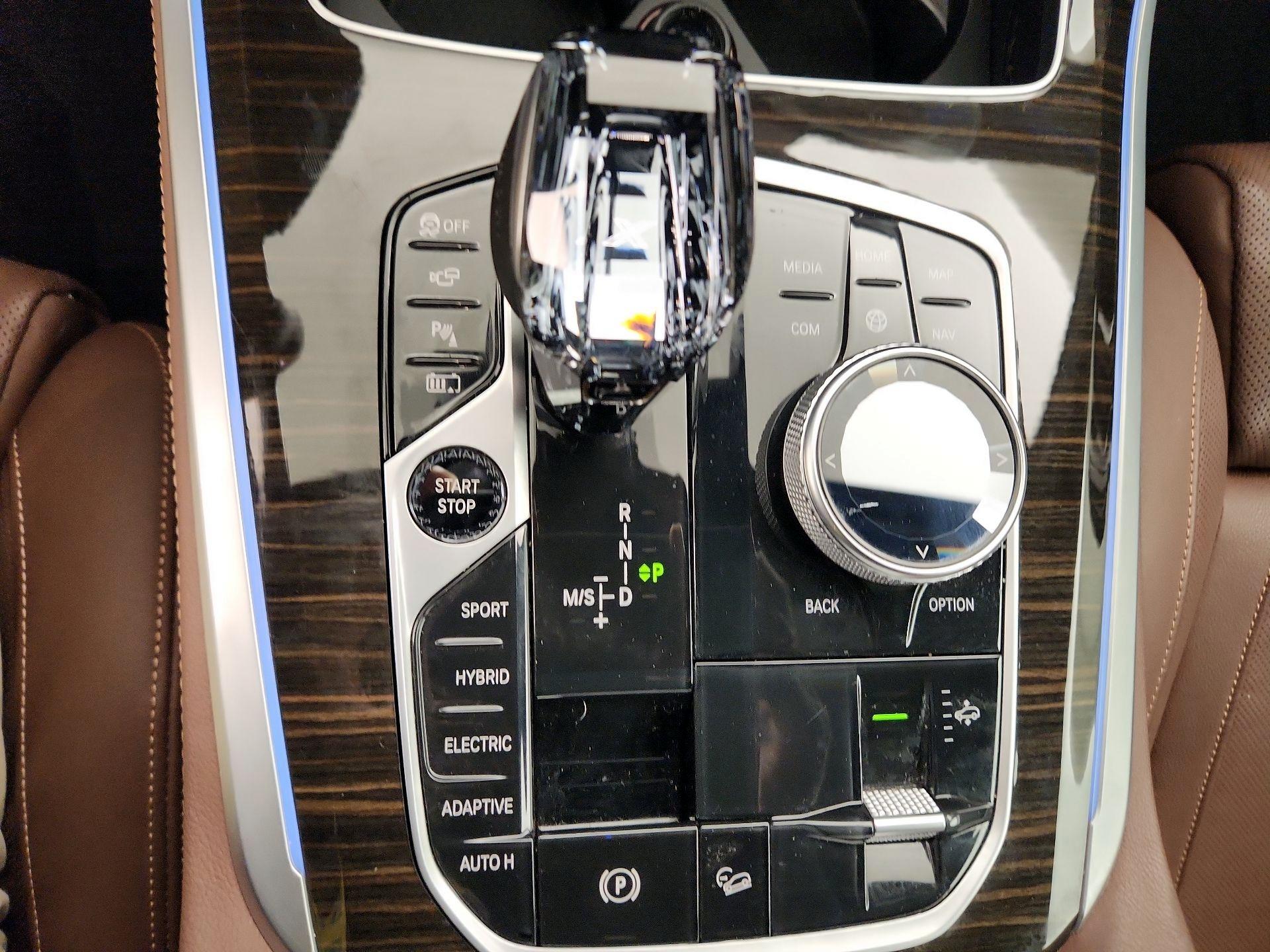 Thumbnail: 2021 BMW X5 - 18