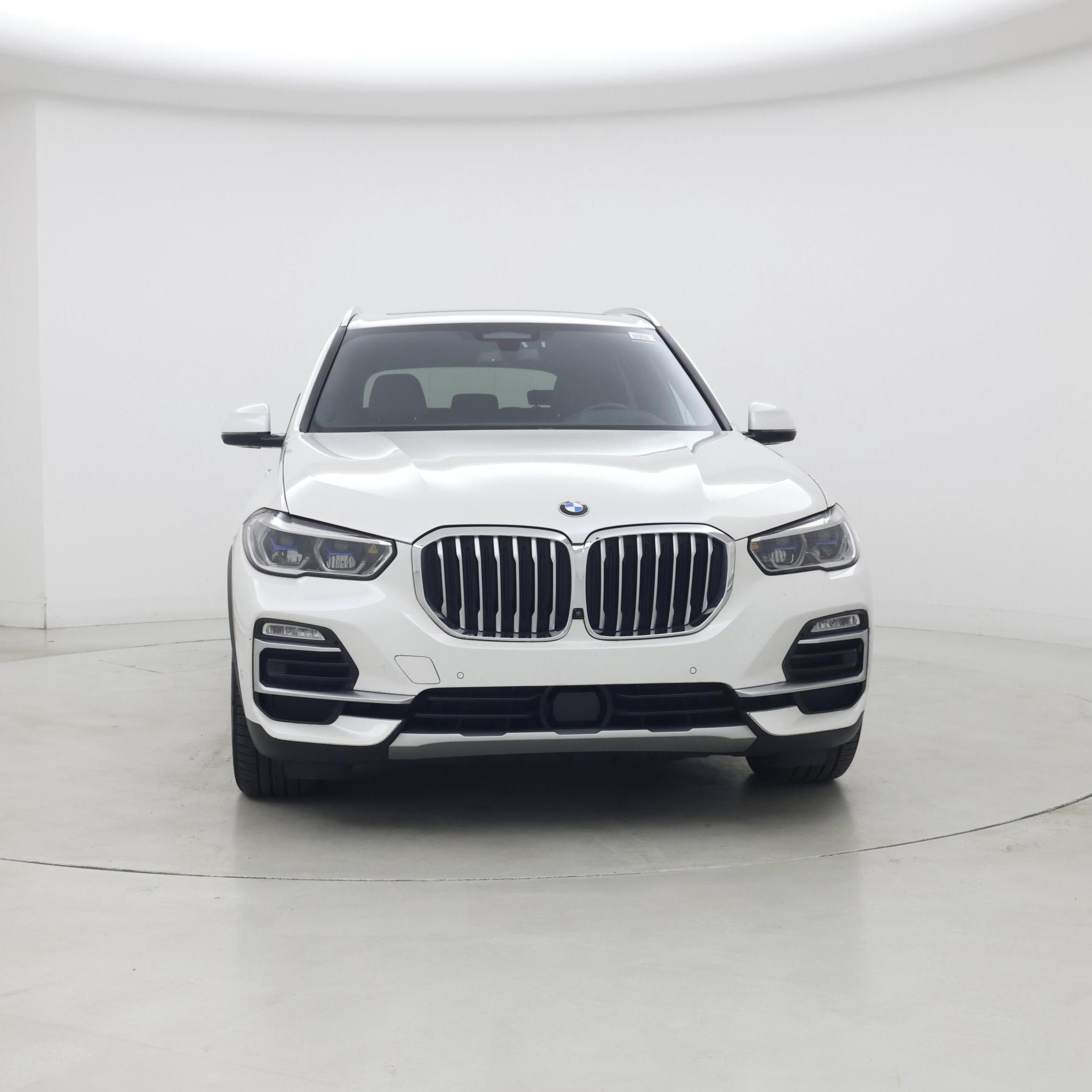 Thumbnail: 2021 BMW X5 - 5