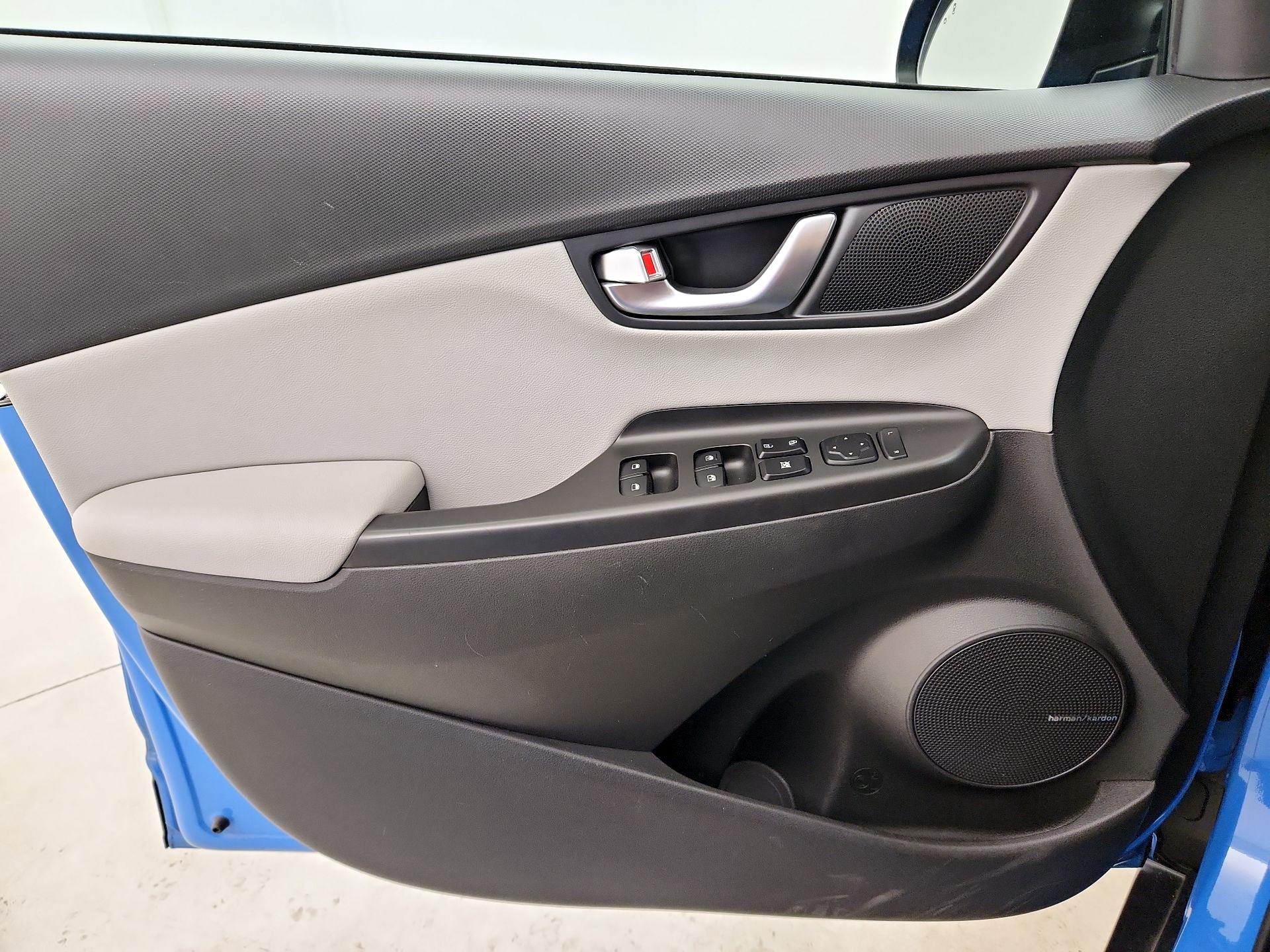 Thumbnail: 2022 Hyundai Kona - 12