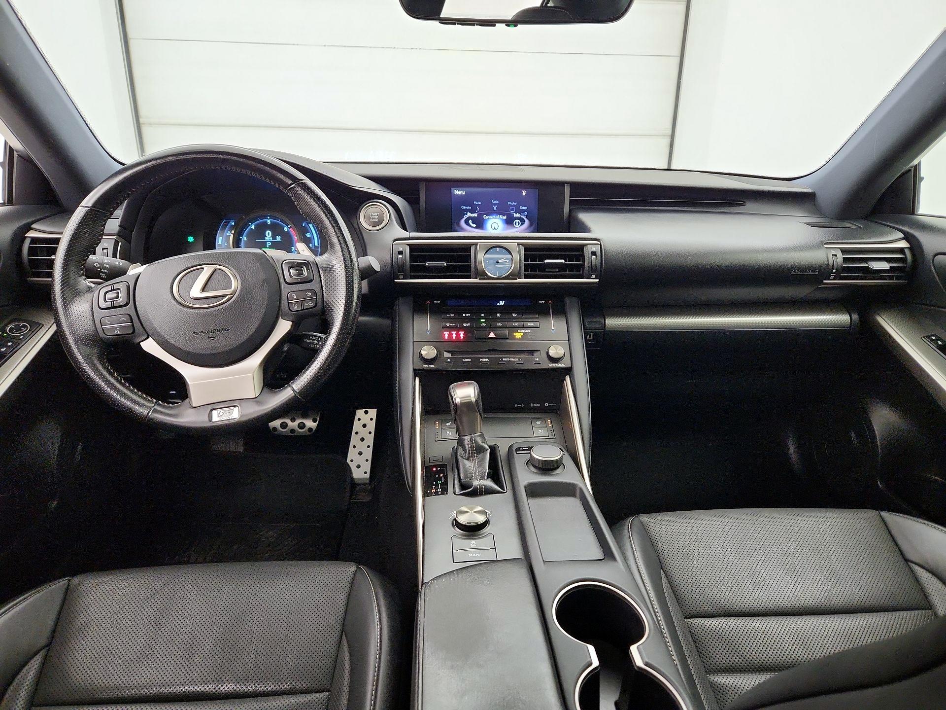 Thumbnail: 2018 Lexus IS - 9