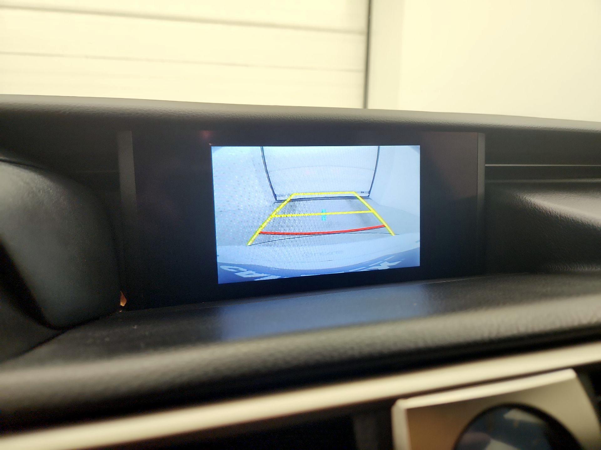 Thumbnail: 2018 Lexus IS - 14