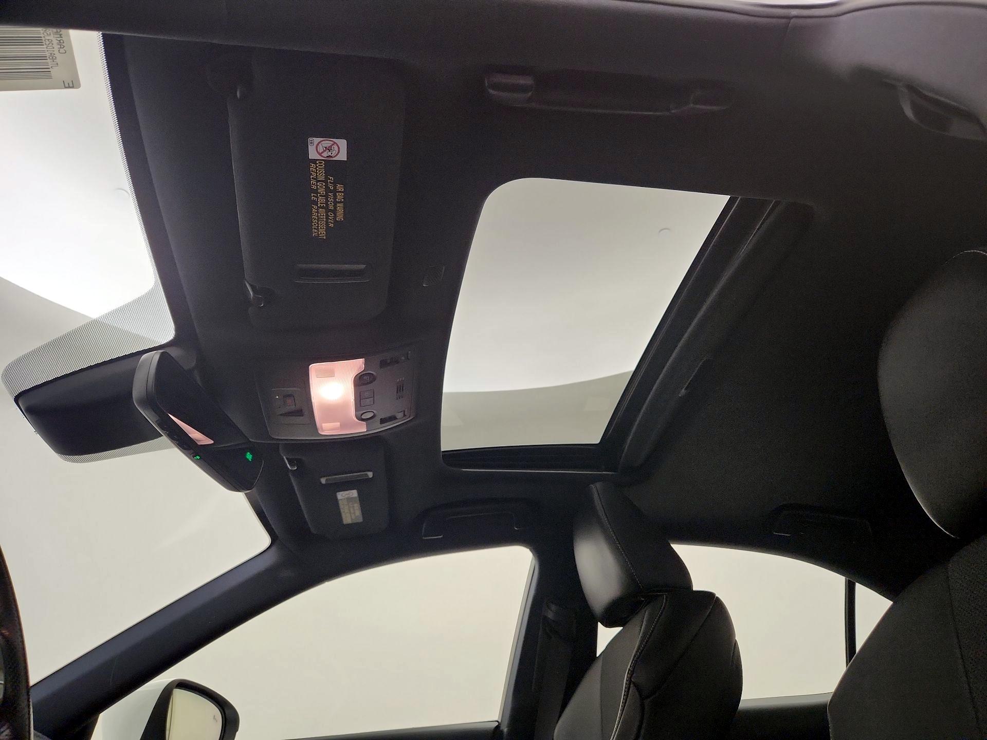 Thumbnail: 2018 Lexus IS - 19