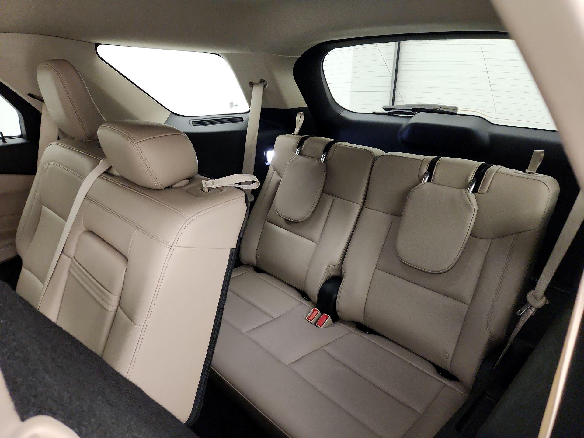 Thumbnail: 2020 Ford Explorer - 20