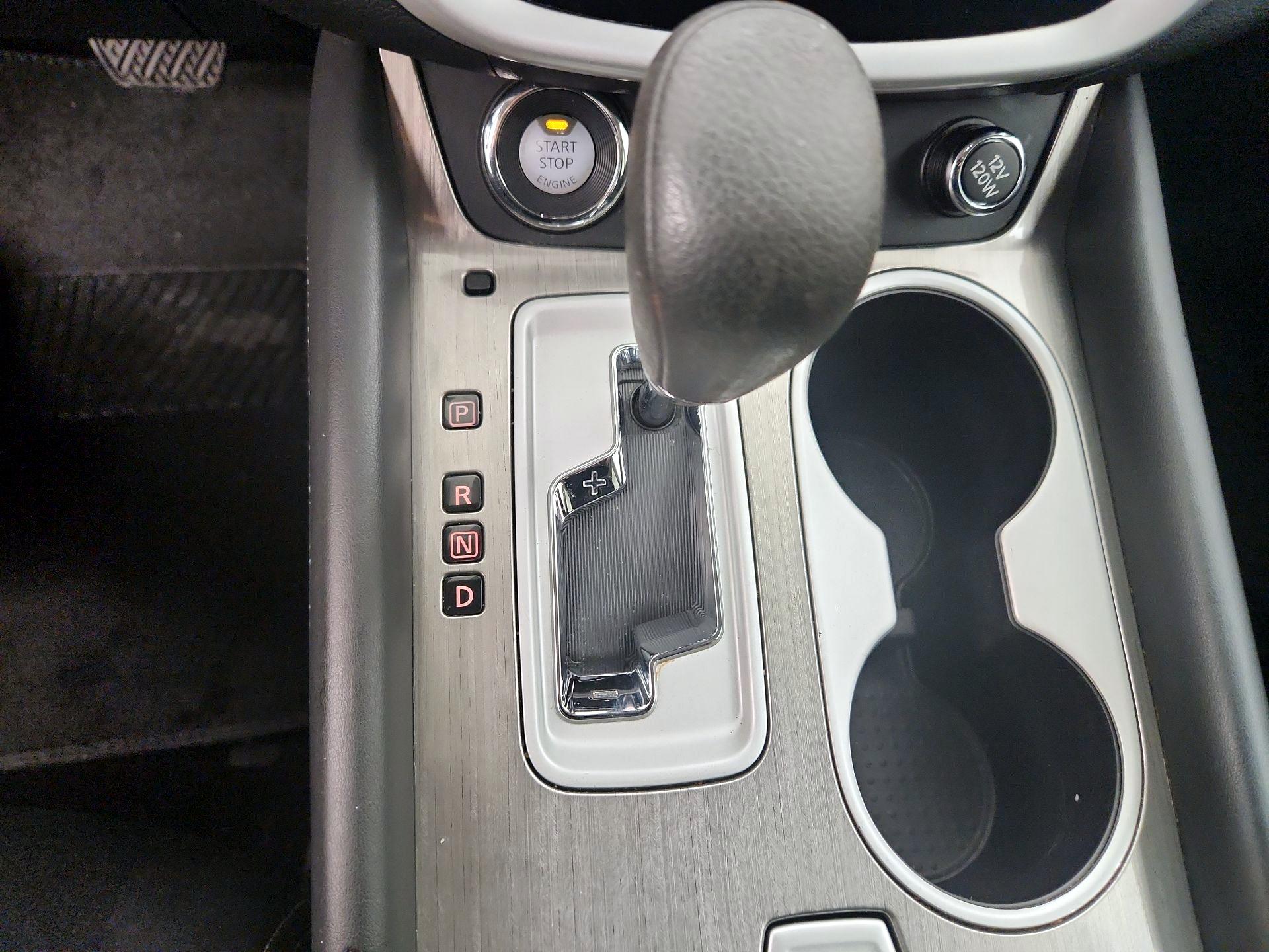 Thumbnail: 2016 Nissan Murano - 18