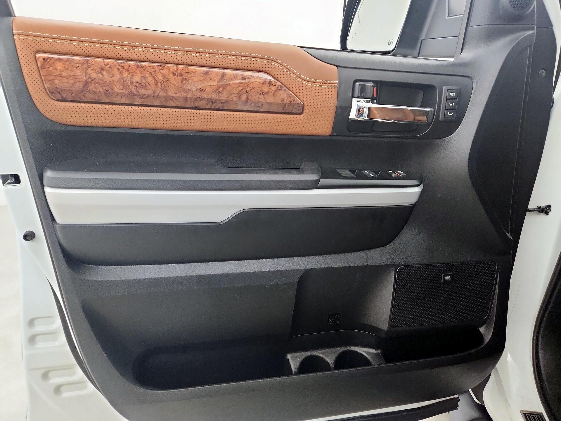 Thumbnail: 2021 Toyota Tundra - 12