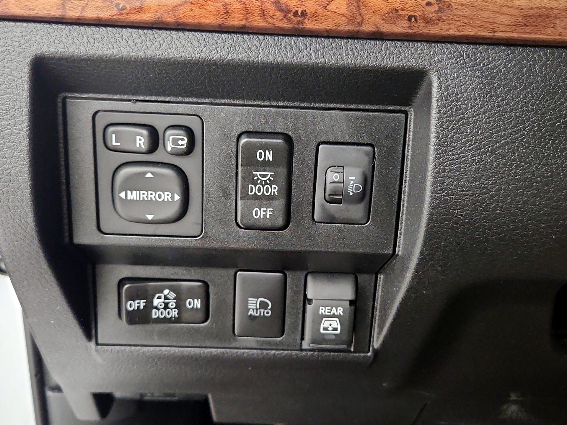 Thumbnail: 2021 Toyota Tundra - 13